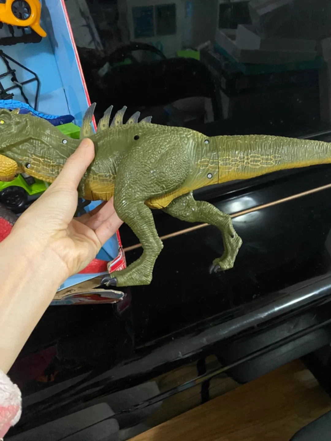 JW Electric Sound Dinosaur Toy image indicator(8)