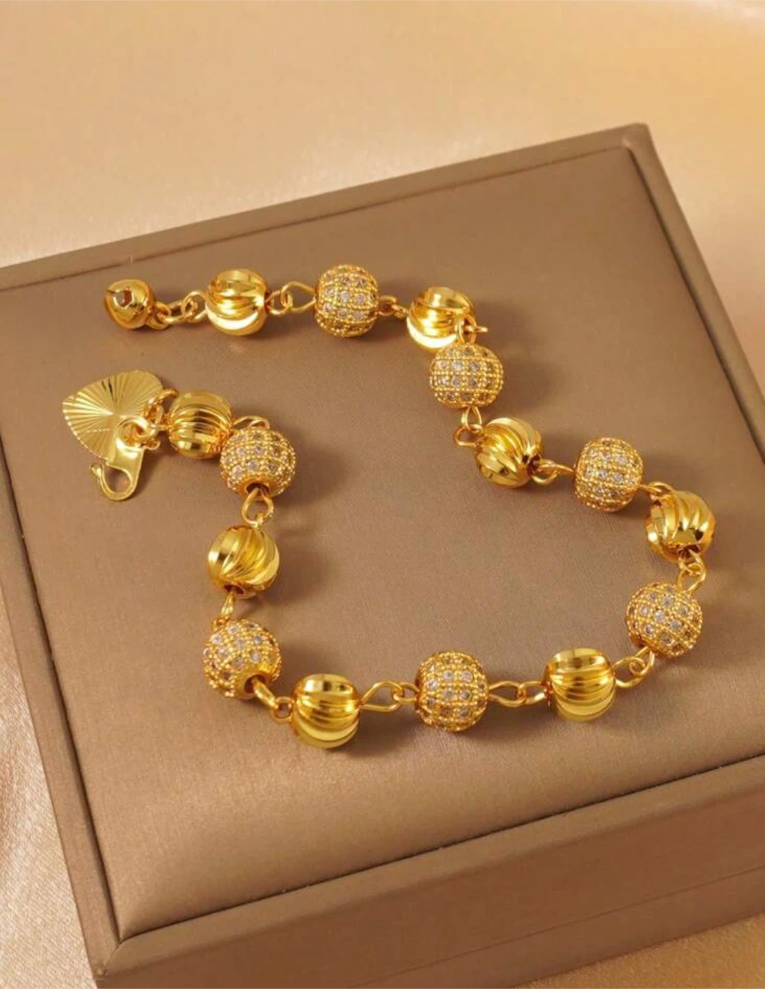 Gold Fashion Jewelry Bracelet - photo 2