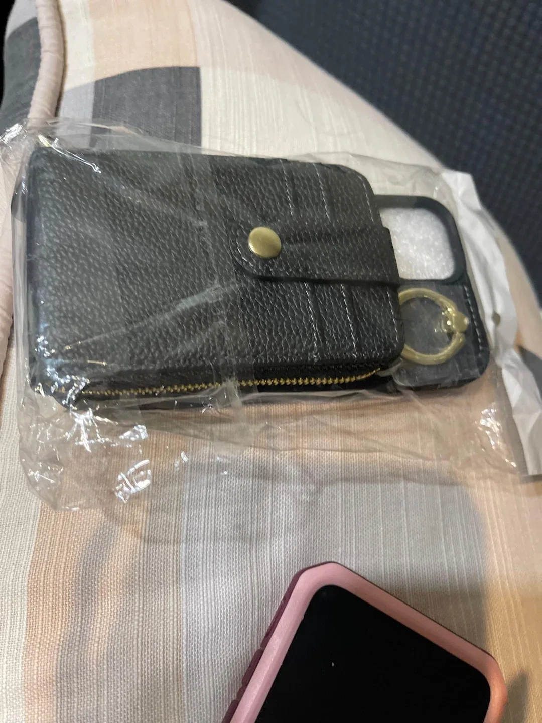 iPhone 14 Pro Wallet Case - New image indicator(3)