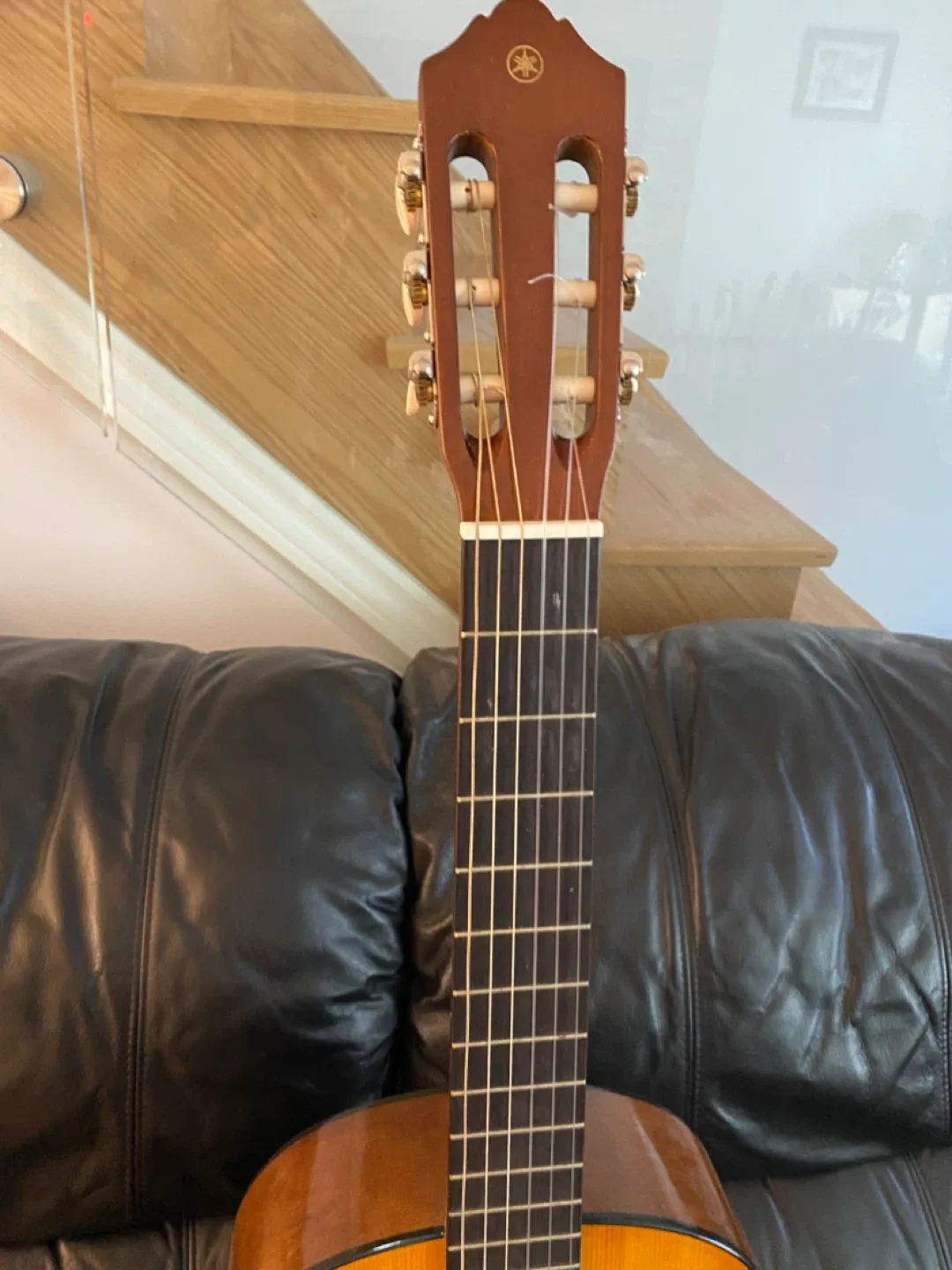 Yamaha C40 Classical Guitar image indicator(8)