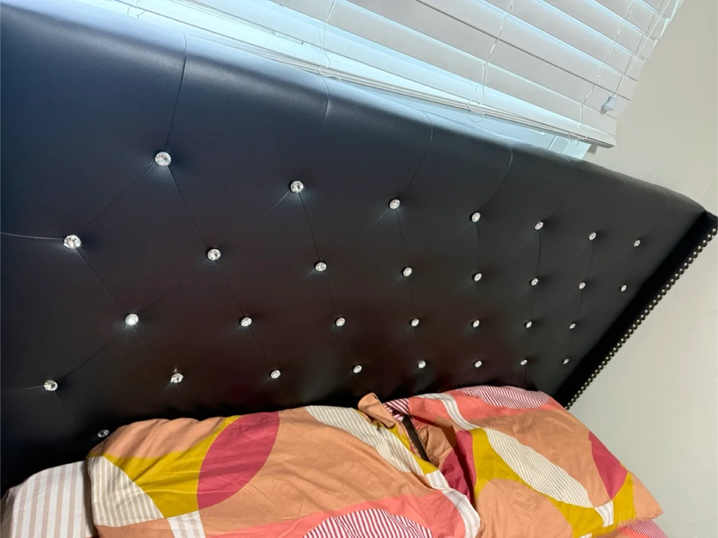 Black Bed Frame with Rhinestones image indicator(2)