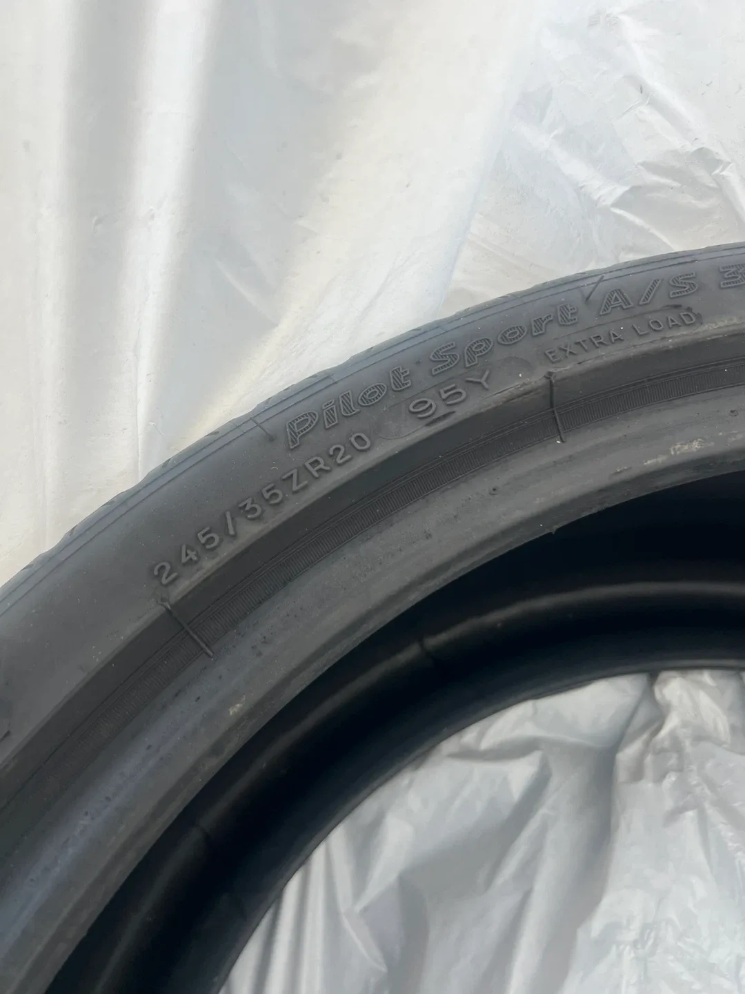 Various tires used on a BMW 540i (OPEN TO OFFERS) image indicator(7)