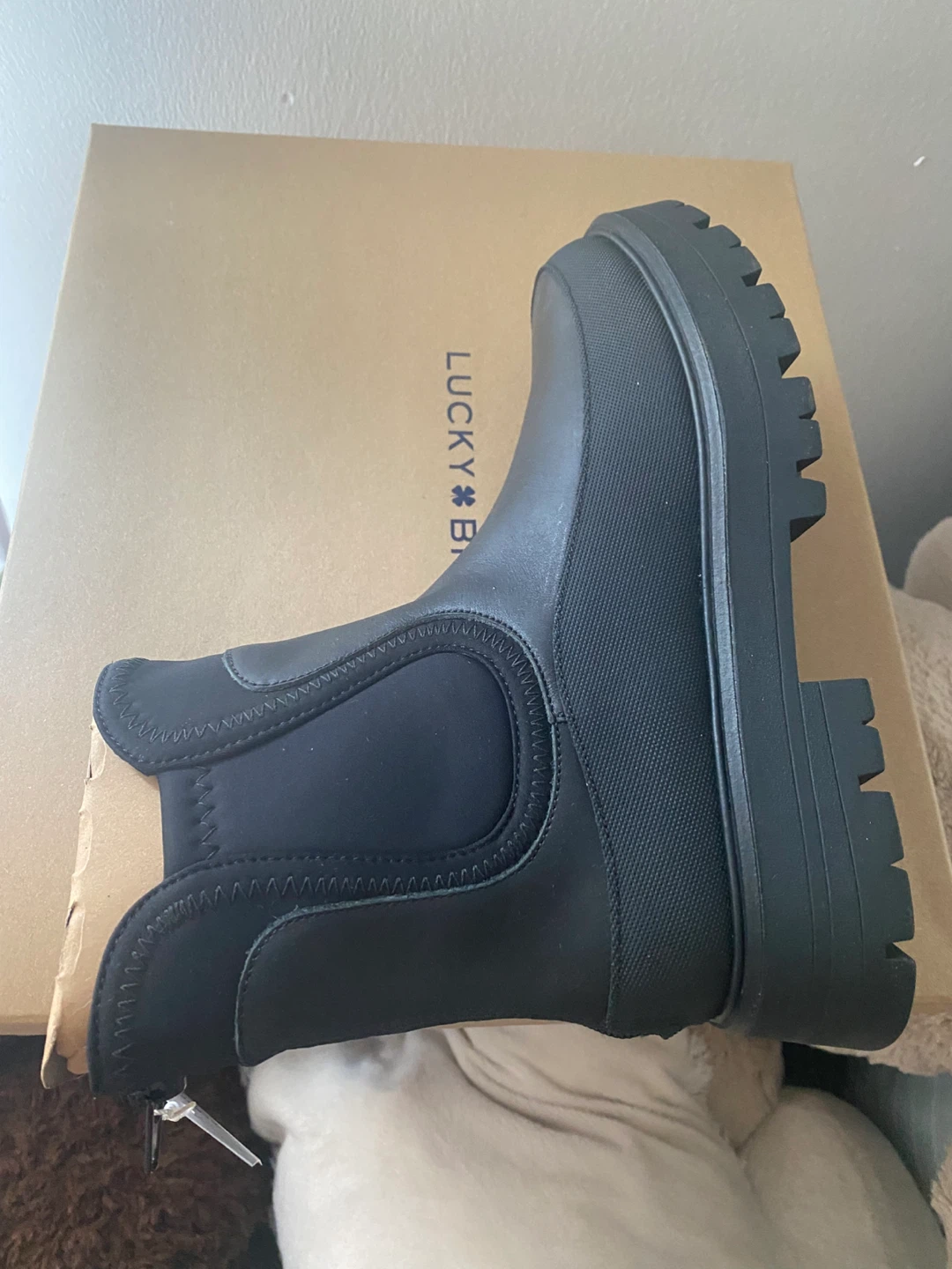 Lucky Brand LK-ALLEHIA Black Boots, Size 6M - photo 2