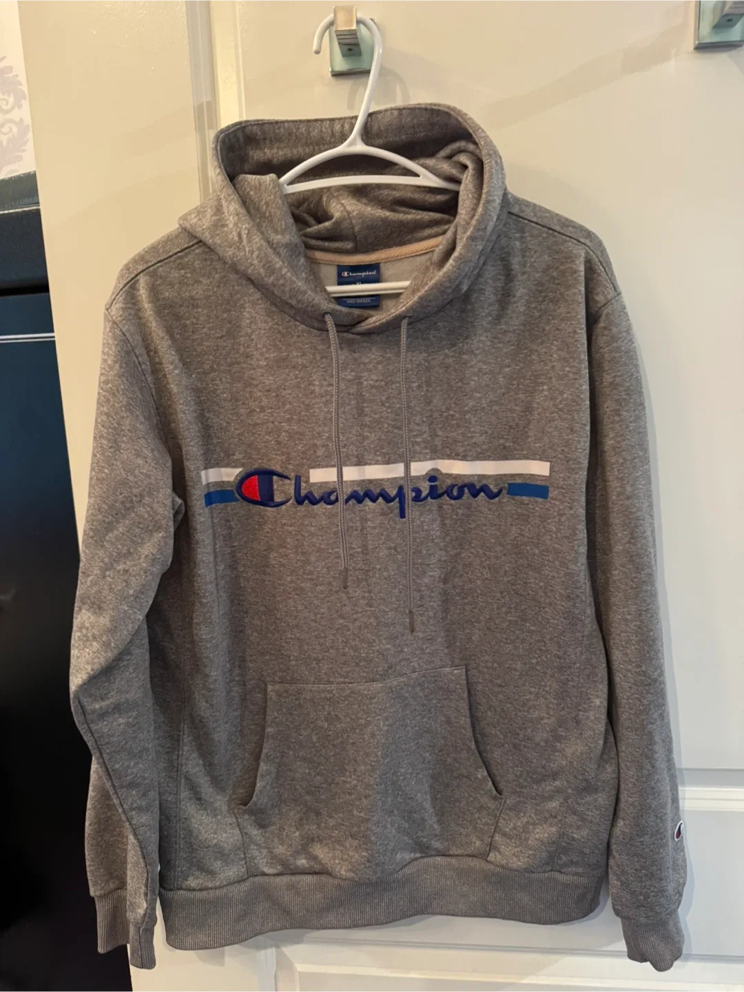 Champion Hoodie - Size XL