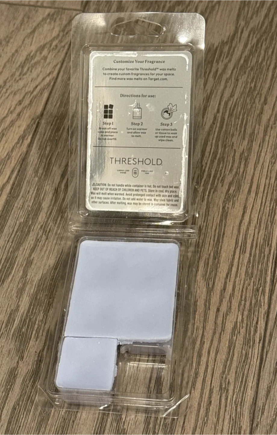 Pine Needles Scented Wax Melts image indicator(3)