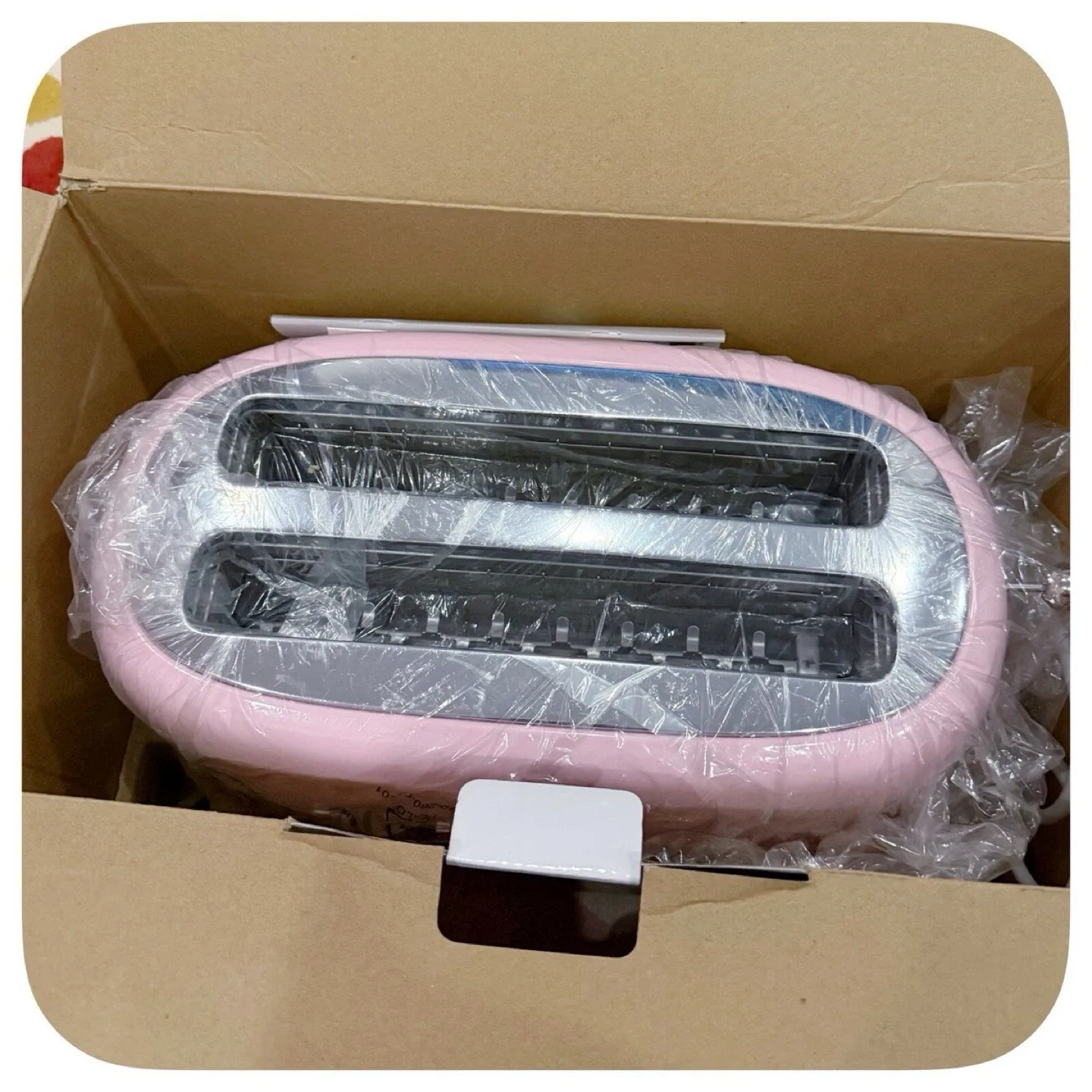 SMEG 4-SLICE TOASTER IN PASTEL PINK - BRAND NEW IN BOX image indicator(6)