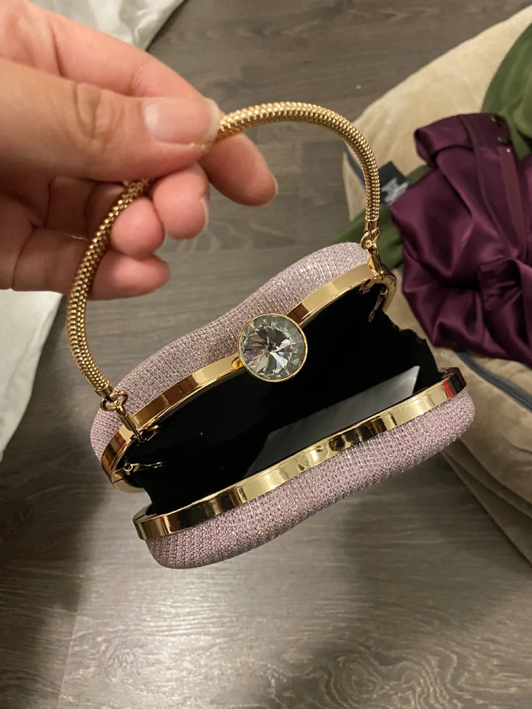 Heart-shaped Glitter Evening Bag