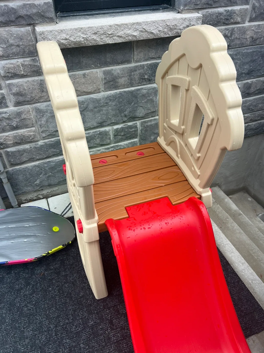 Kids Slide - Red and Beige image indicator(2)