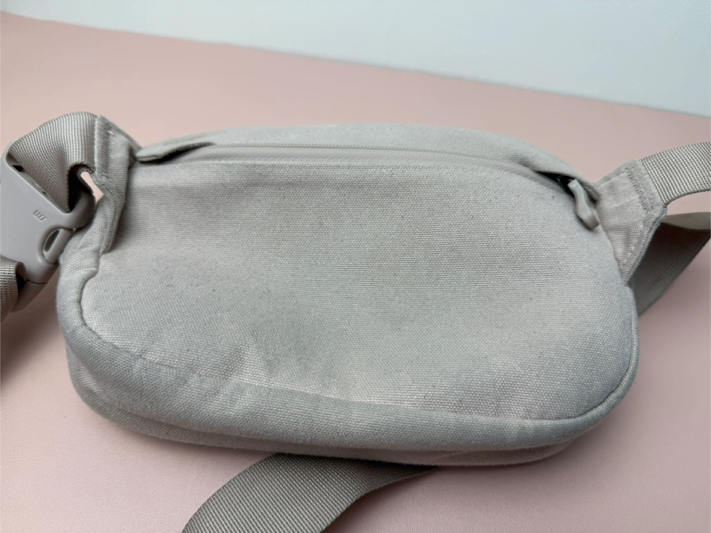 Vessi Everyday Crossbody Bag - Sandstone - photo 4