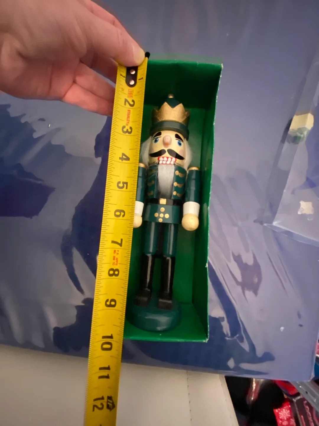 Kirkland Signature Snow Globe & Nutcracker image indicator(2)