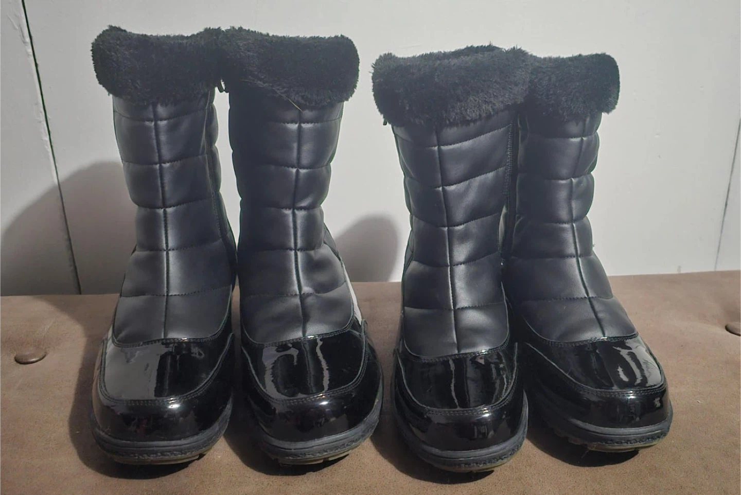 Black Winter Boots with Fur Trim - photo 4