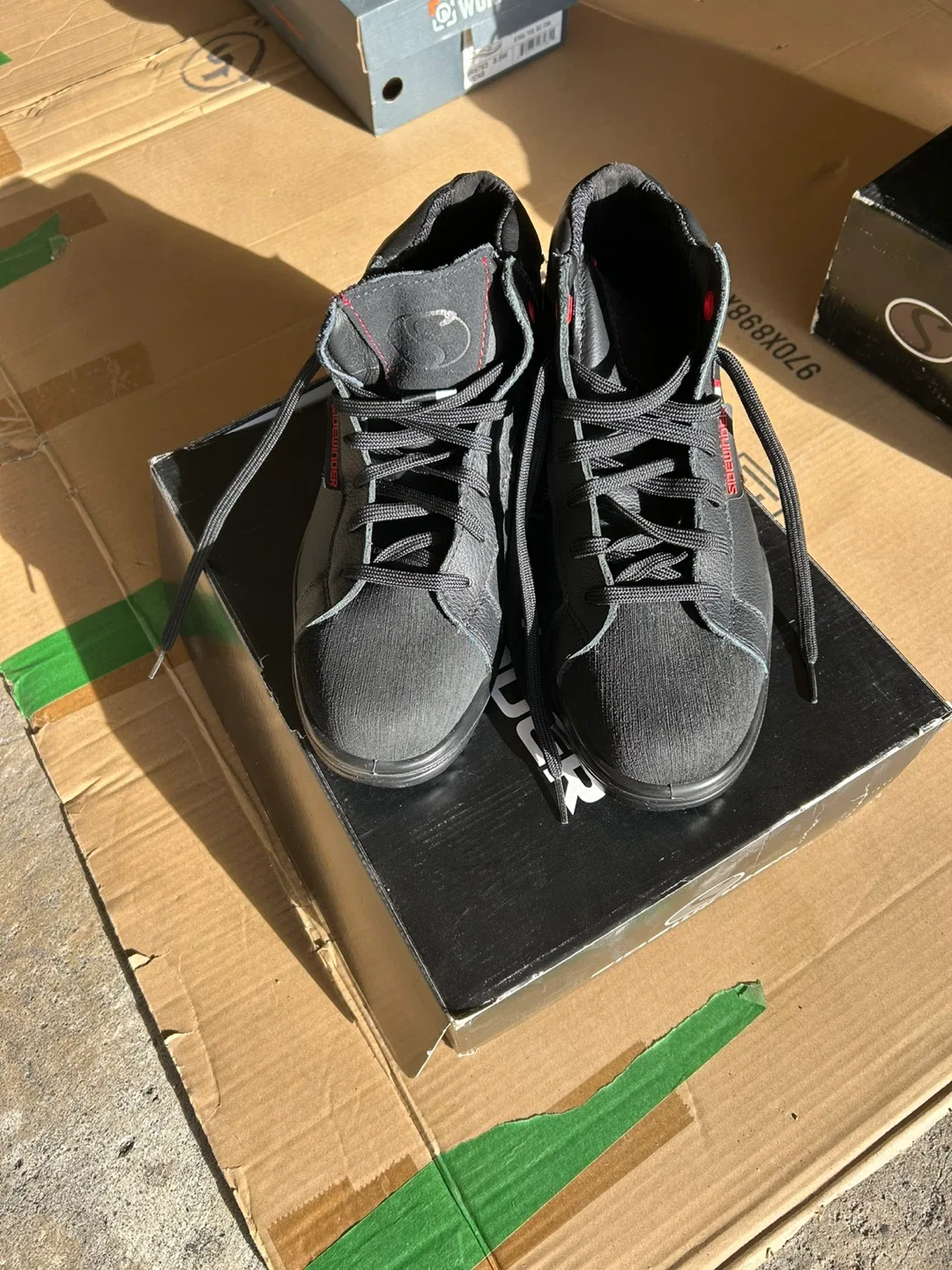 New work shoes size 8.5L image indicator(6)