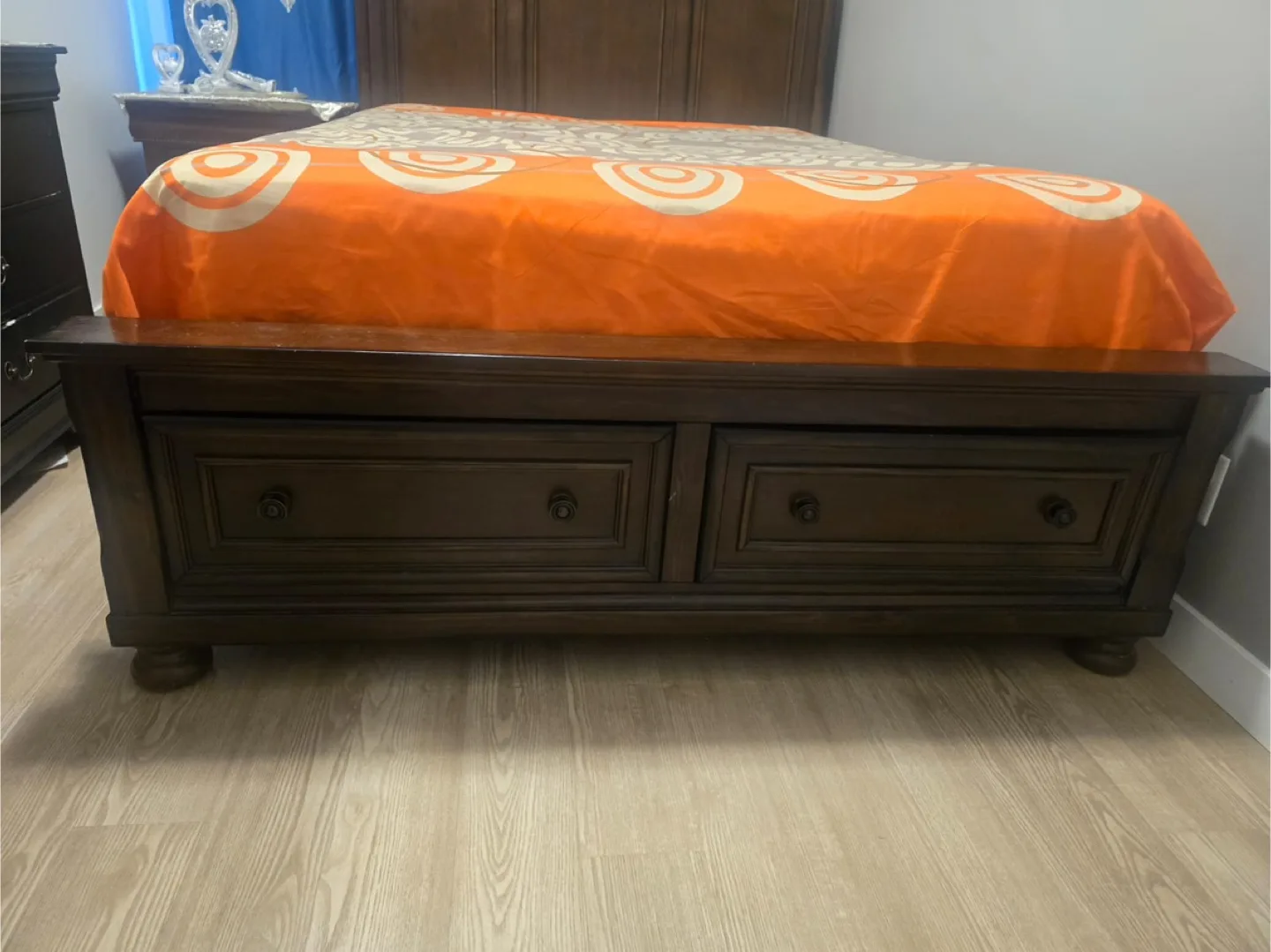 Beautyrest Hotel Bed Frame with Drawers