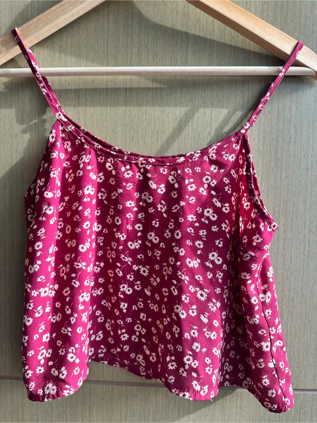 Forever 21 Floral Red Crop Top - Size S