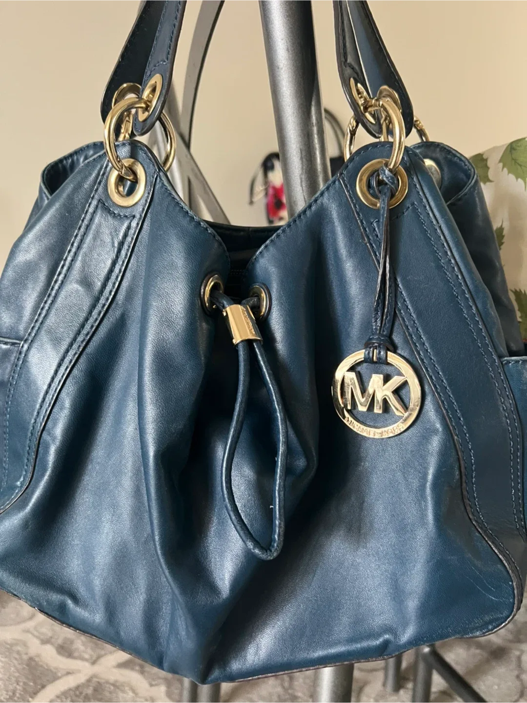 Michael Kors Blue Leather Shoulder Bag