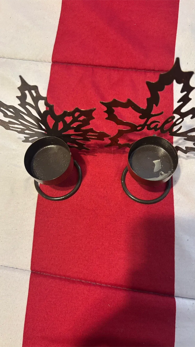 Fall Leaf Candle Holders - Set of 2 image indicator(2)