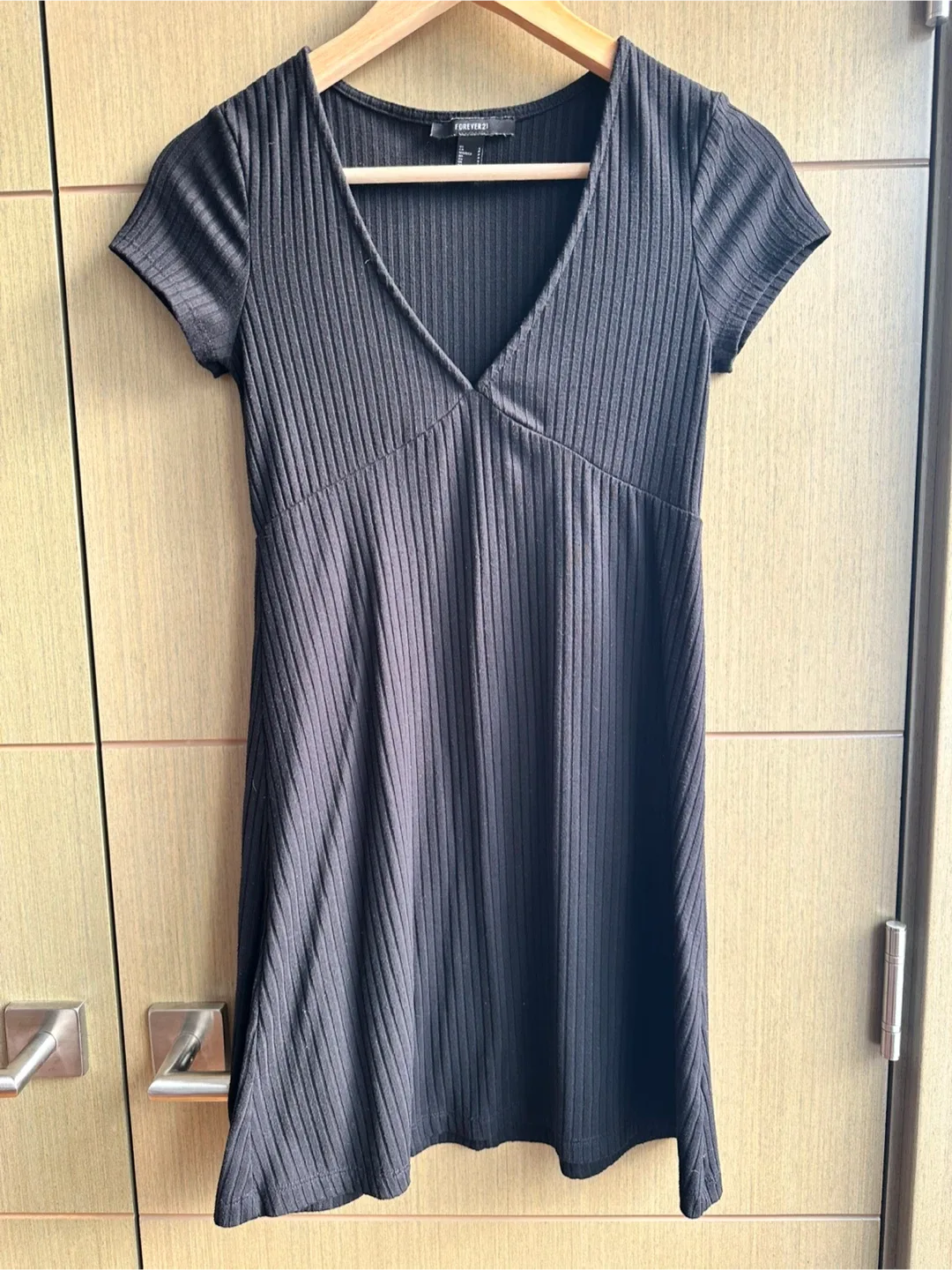 Forever 21 Black Dress size S