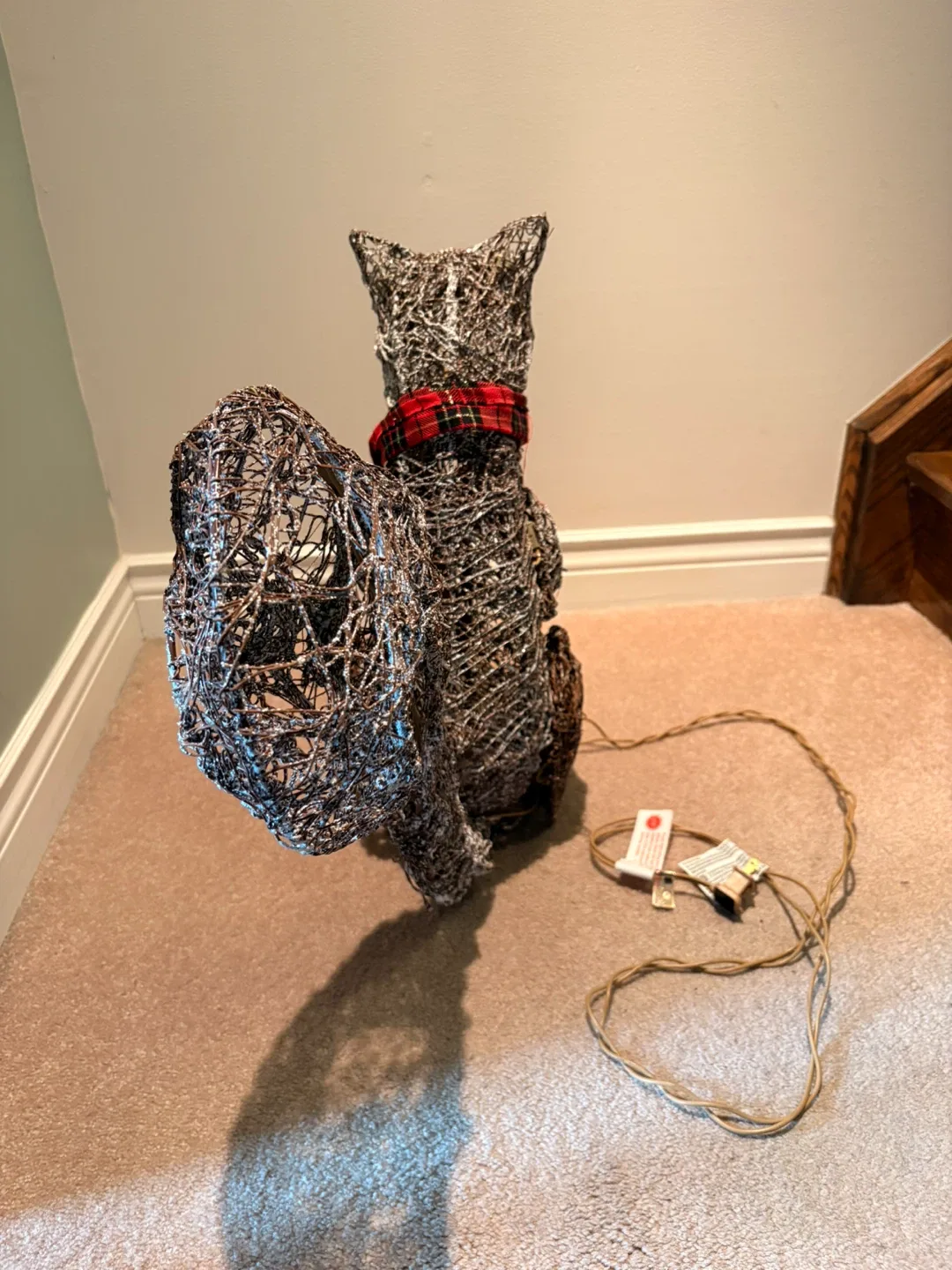 Wire Squirrel Christmas Decoration with Lights image indicator(4)