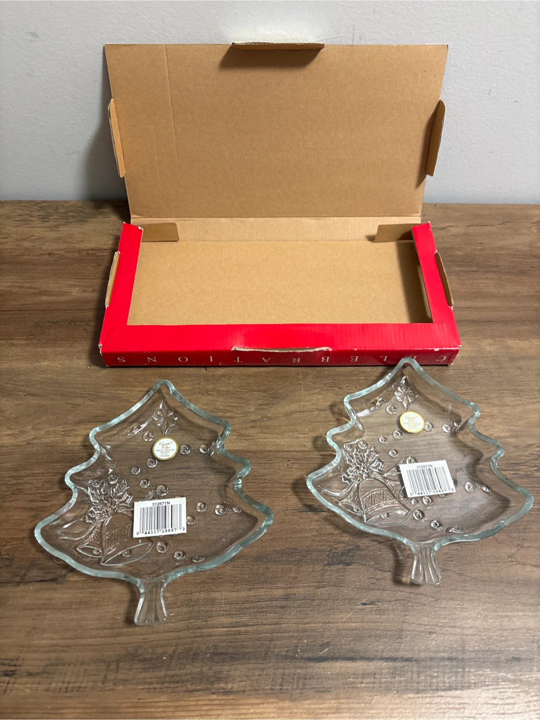 Crystal Clear 7.5" Christmas Tree Plates(Set of 2) - photo 3