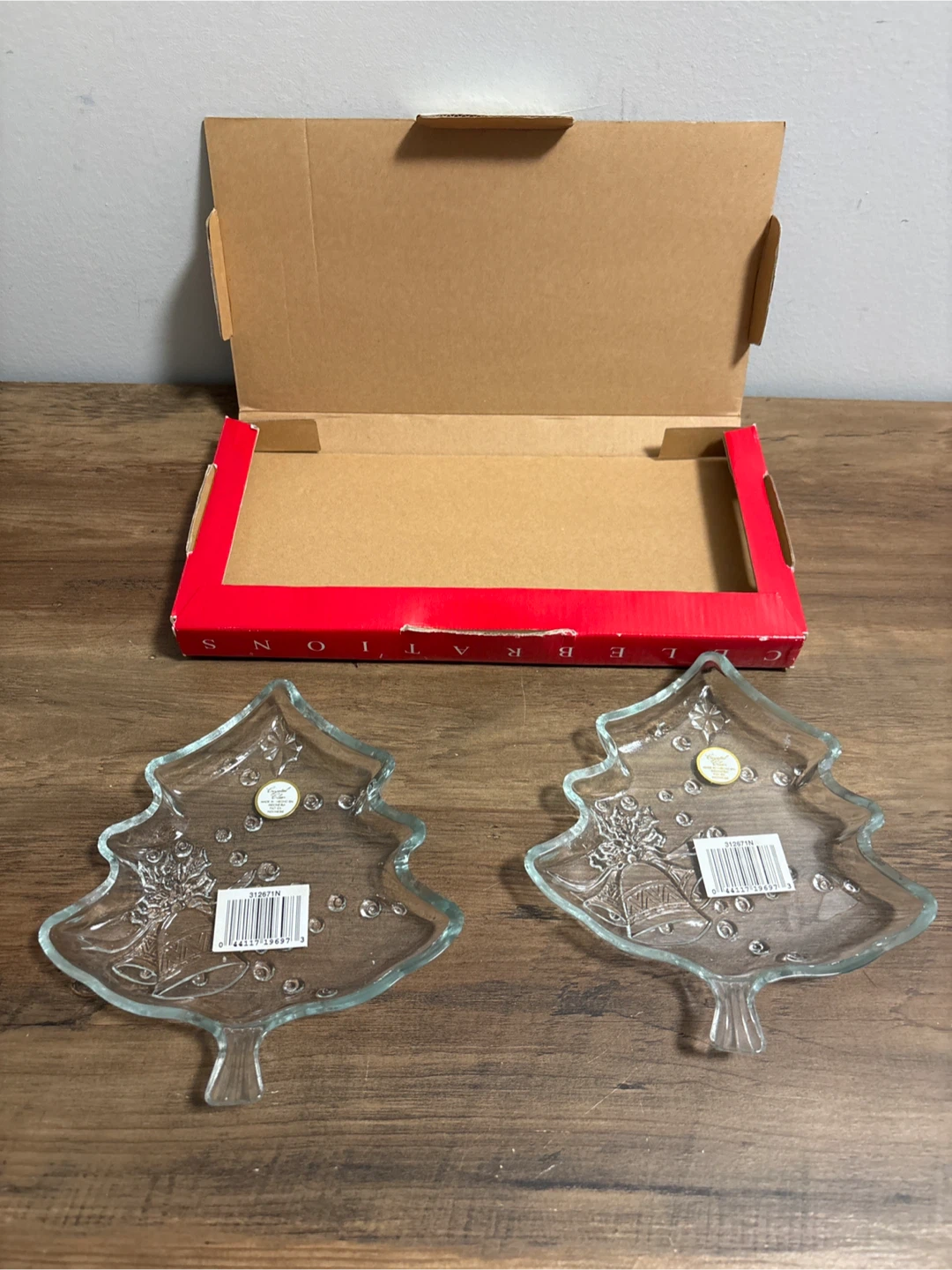 Crystal Clear 7.5" Christmas Tree Plates(Set of 2) - photo 5