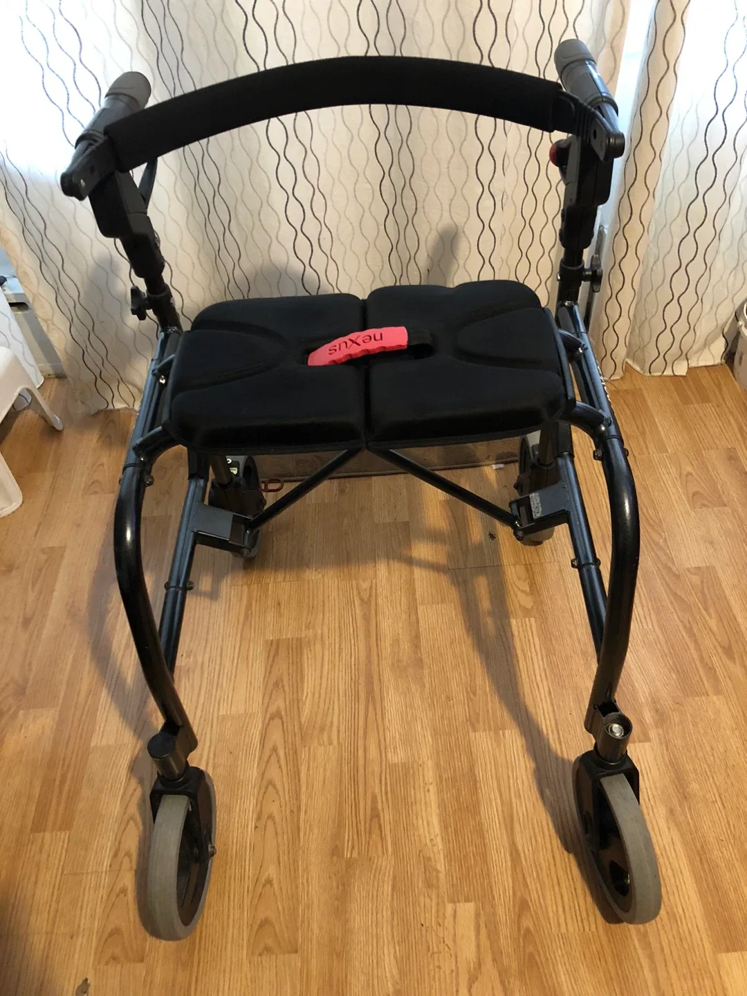 Nexus Walker by Dana Douglas image indicator(3)