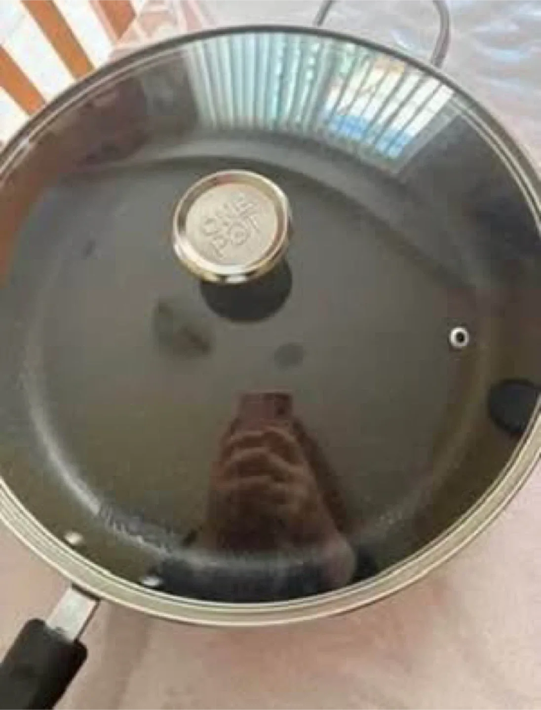 Small and big frying pan (Okay condition) (Both for FREE) image indicator(5)