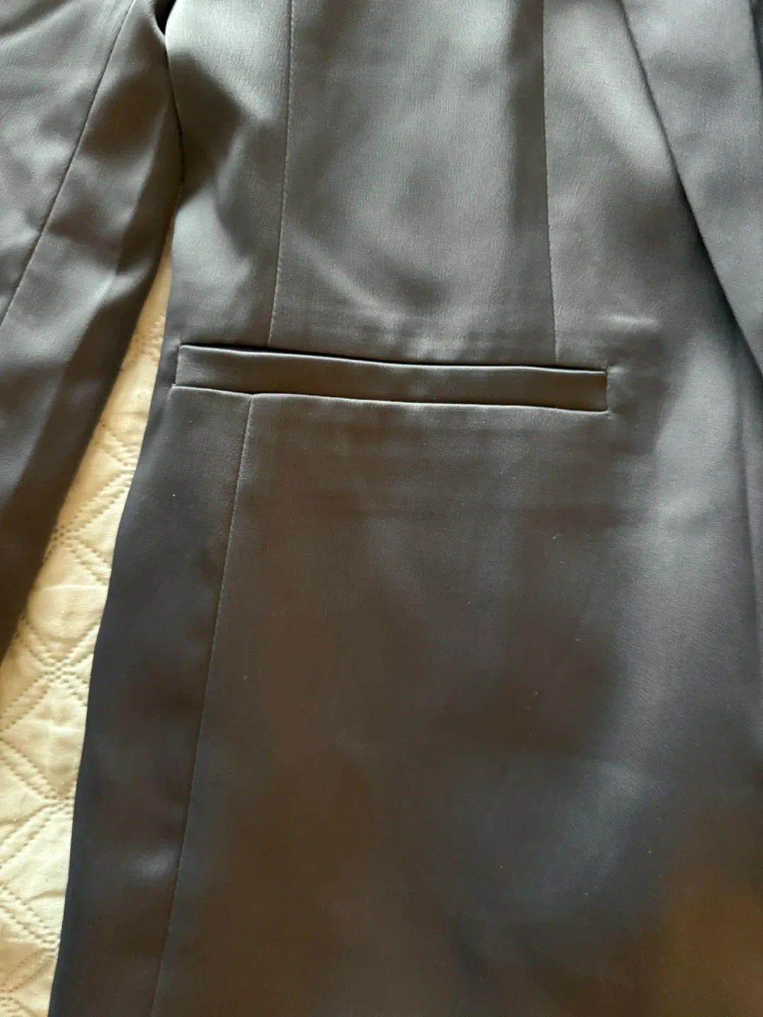 H&M Grey Blazer - Size 4 image indicator(3)