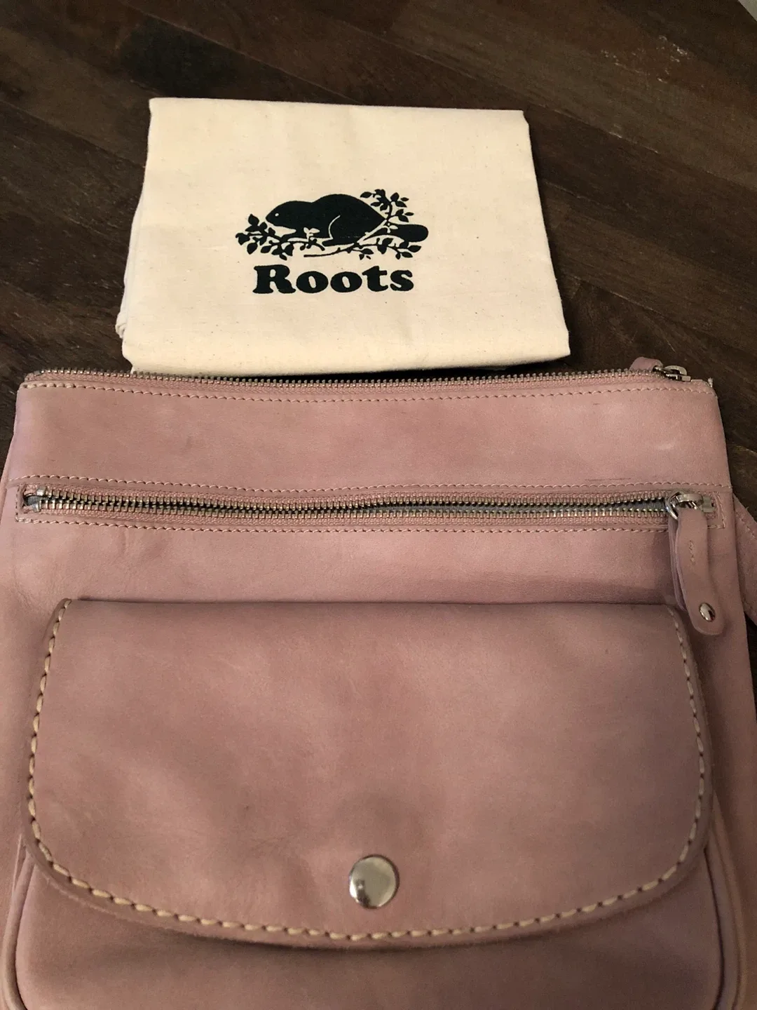 Roots Leather Crossbody Bag - Light Pink