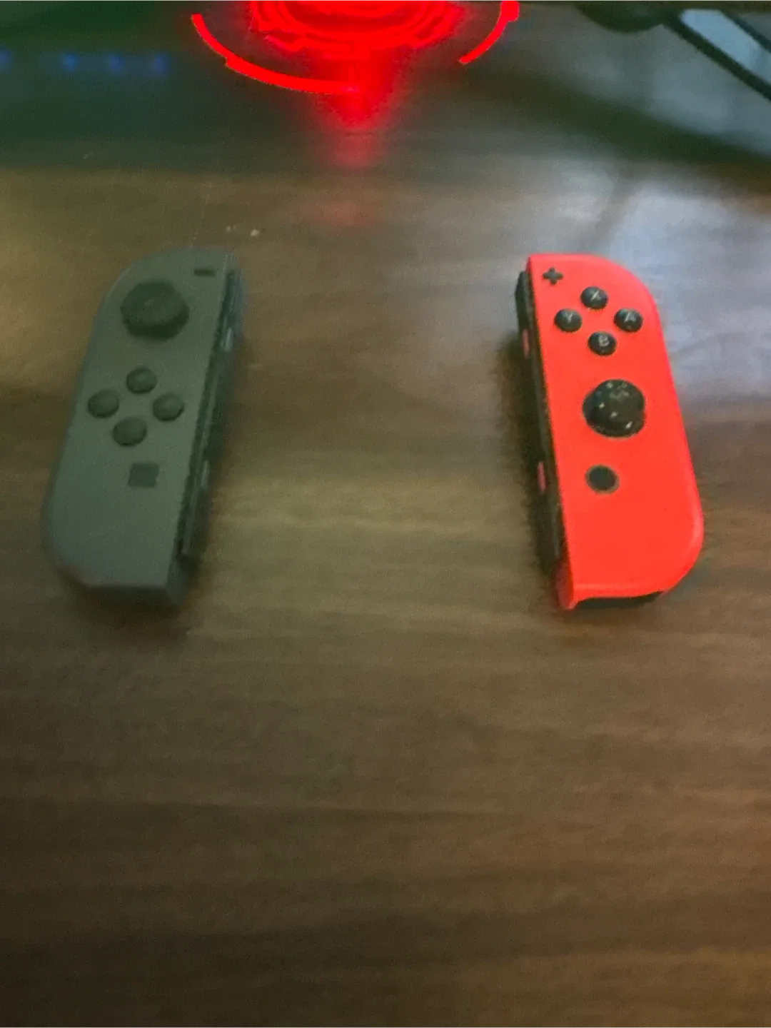 Nintendo Switch with Red & Grey Joy-Cons + 16GB SD Card image indicator(2)