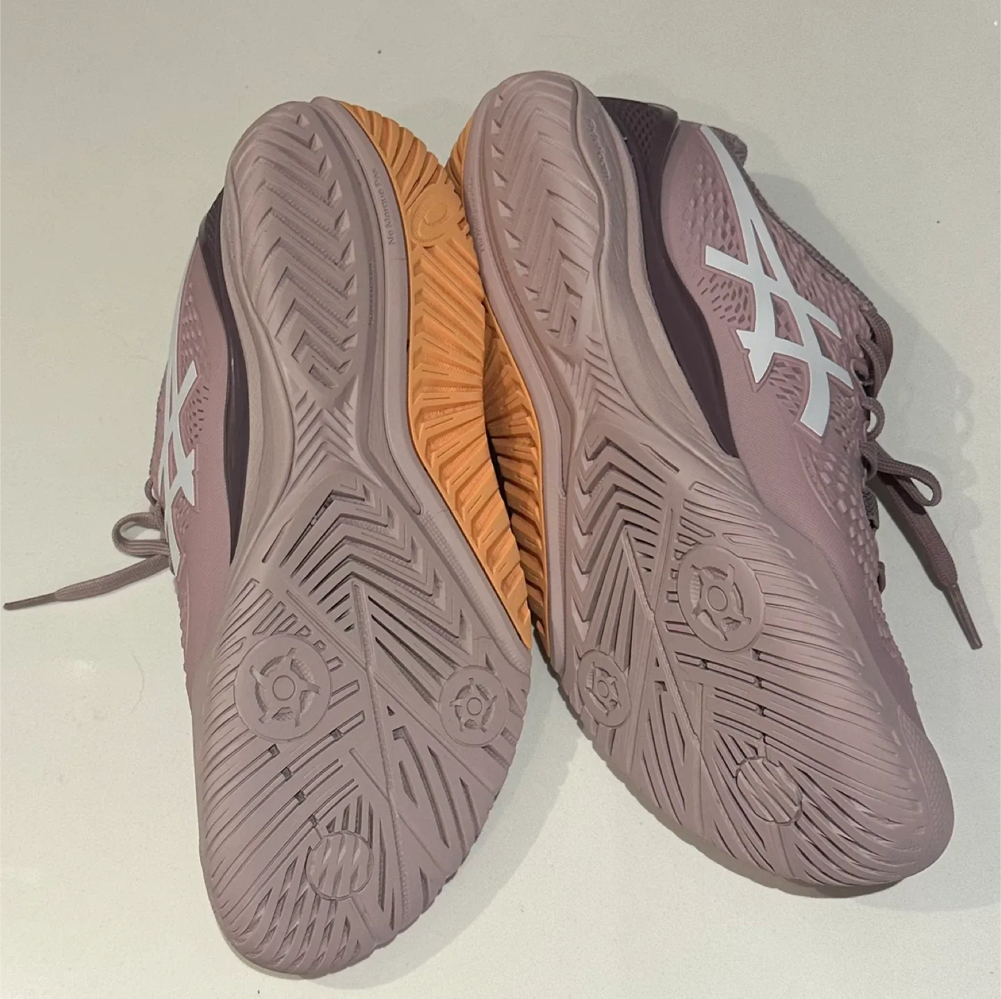 Asics Gel-Resolution Tennis Shoes - US 7.5 image indicator(2)