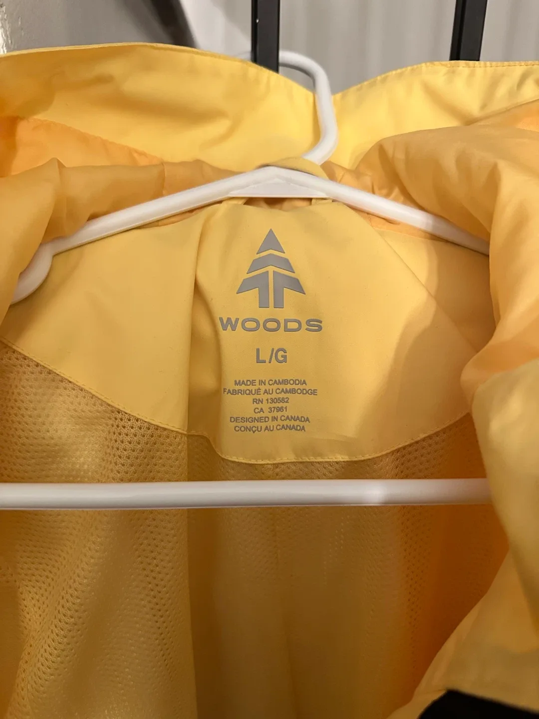 Woods Yellow Rain Jacket - Size L image indicator(2)