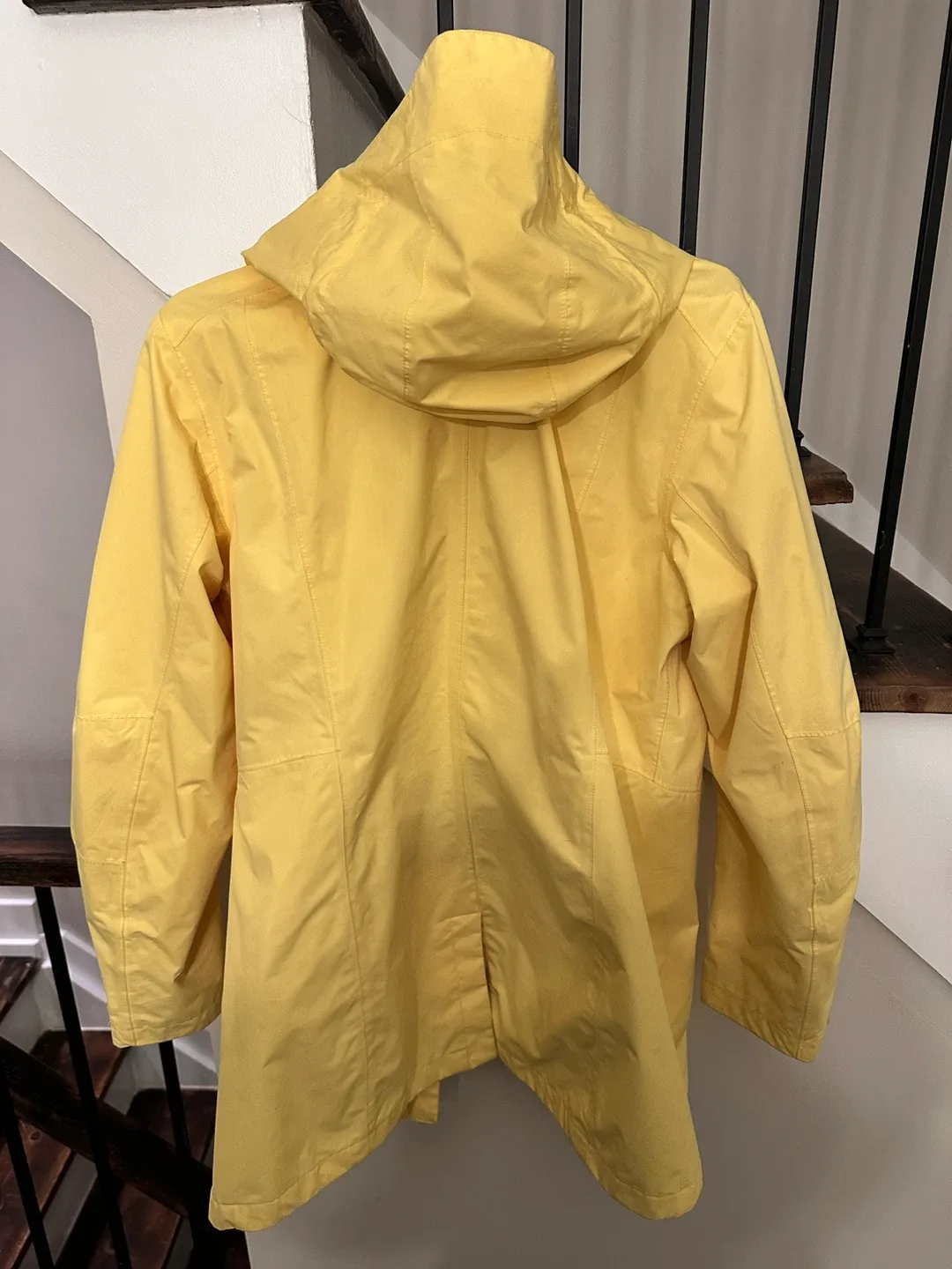 Woods Yellow Rain Jacket - Size L image indicator(3)