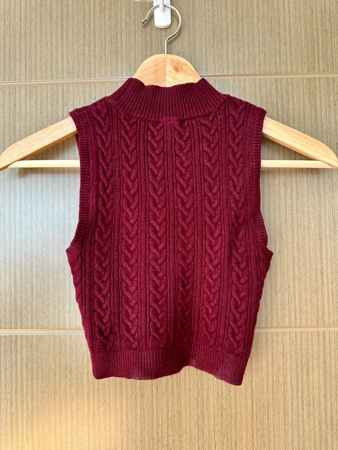 F21 Knit Red Burgundy Maroon Top - Size S image indicator(3)