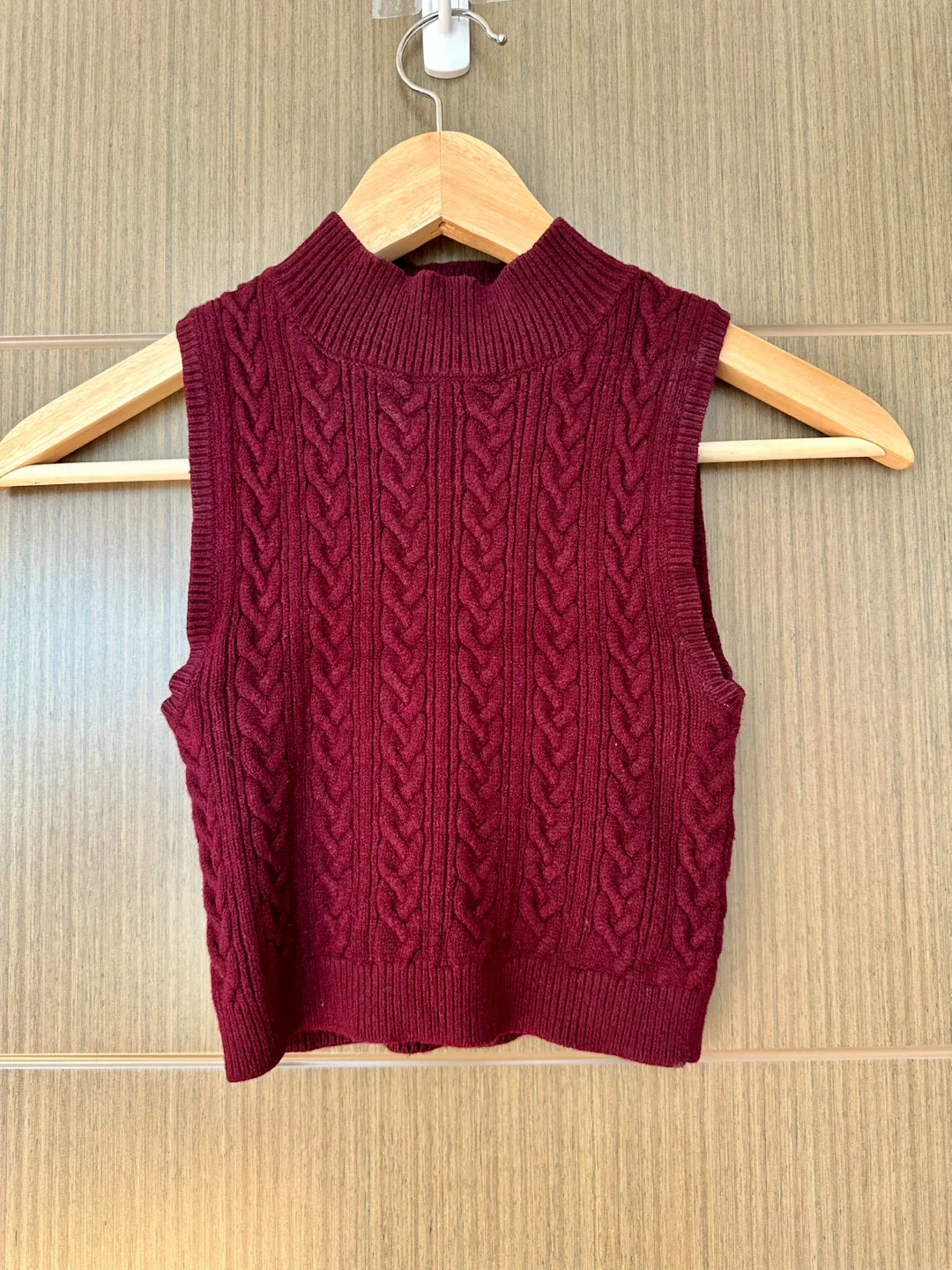 F21 Knit Red Burgundy Maroon Top - Size S