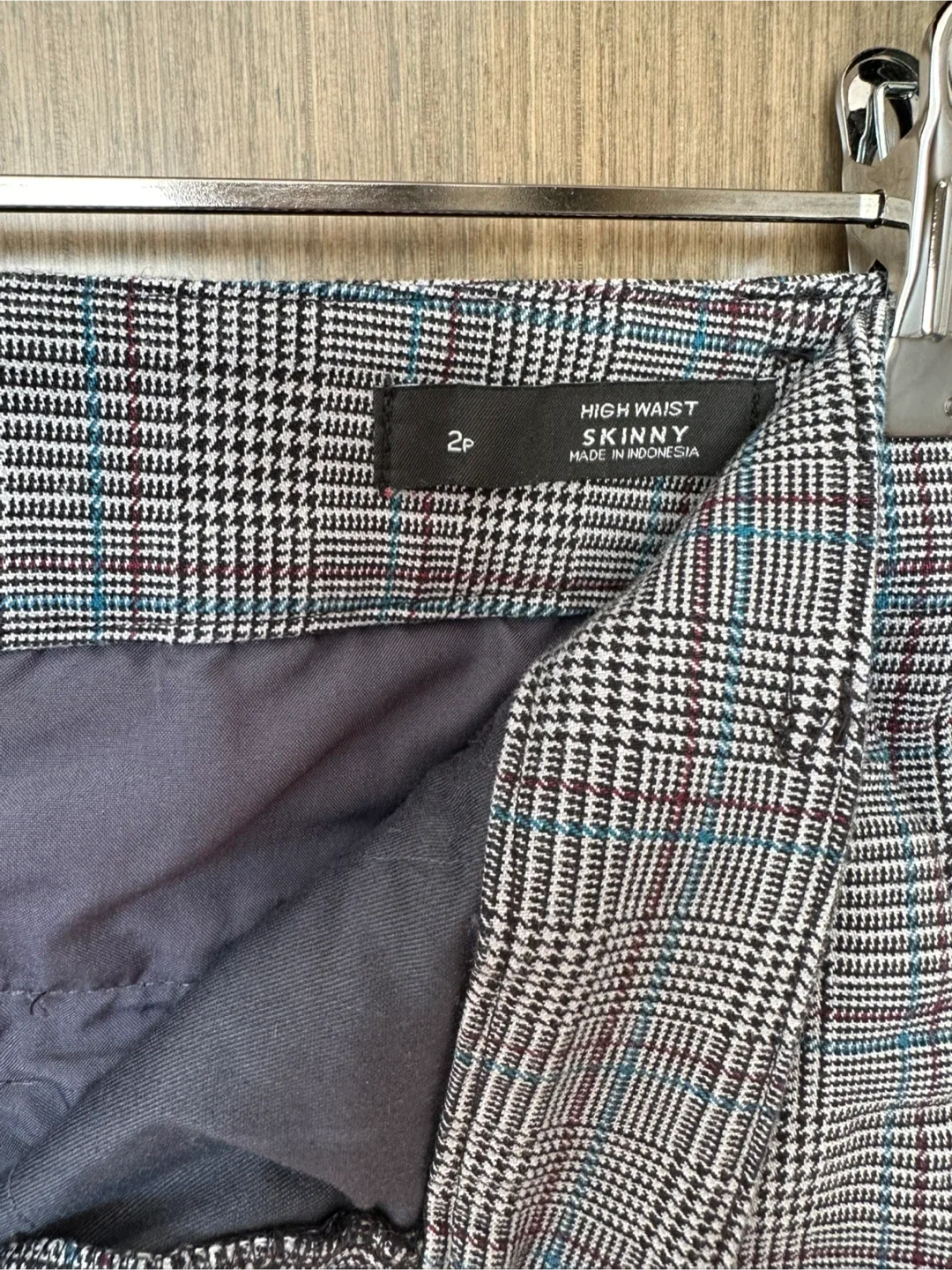 Plaid High Waist Skinny Pants - Size 2P image indicator(2)