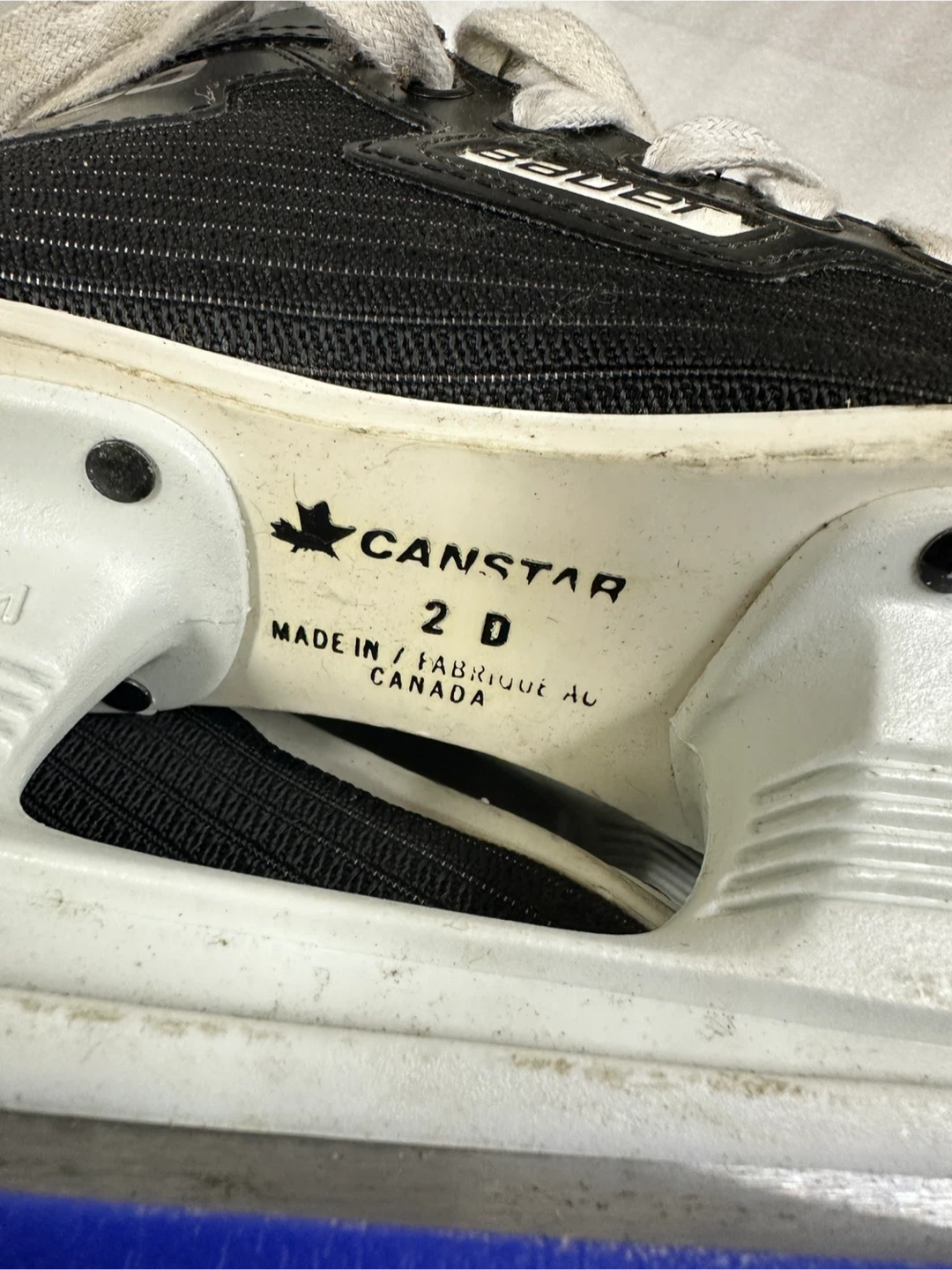 Bauer Junior Supreme Skates - photo 3