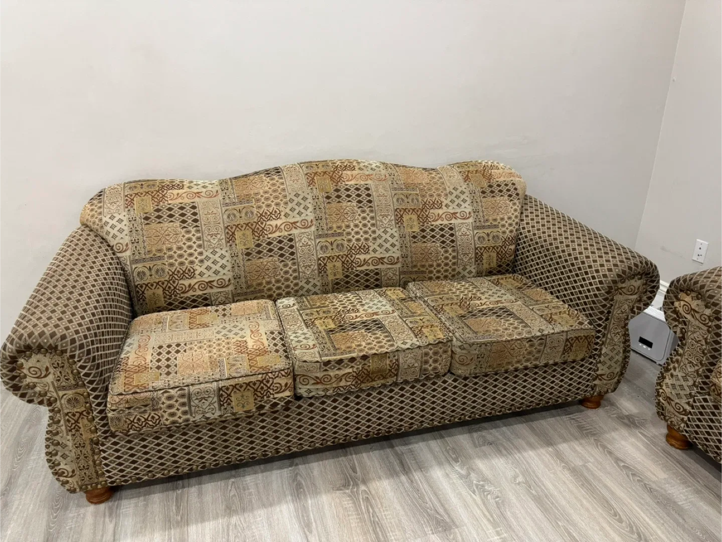 Patterned Sofa Set - Chaise Lounge & Loveseat