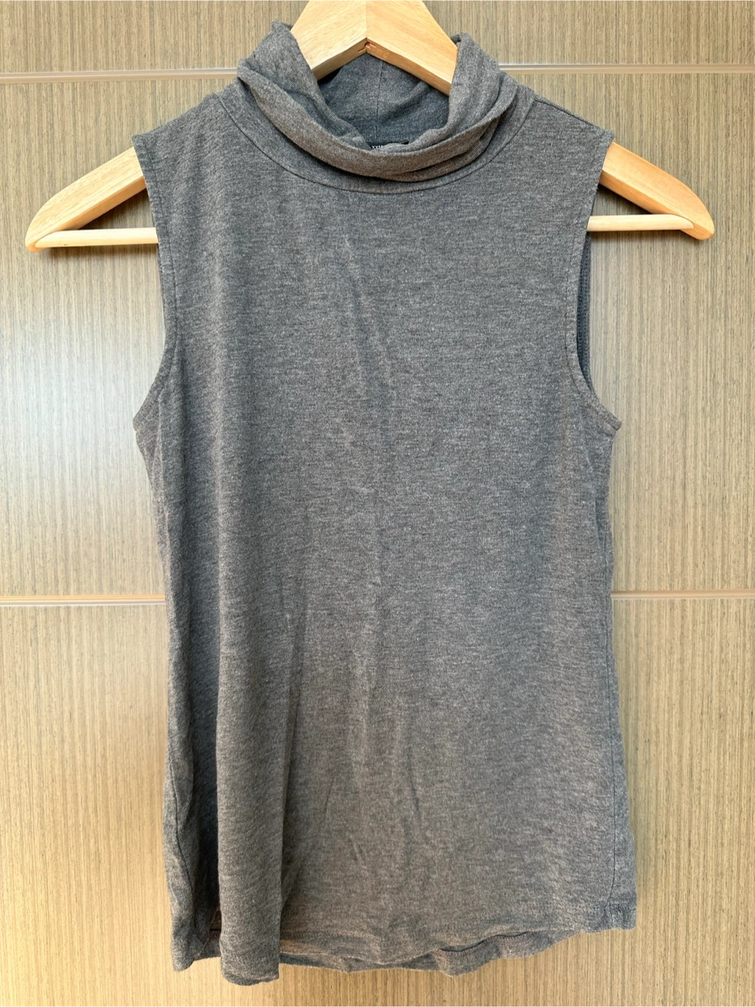 Ann Taylor XXSP Sleeveless Gray Top - photo 2