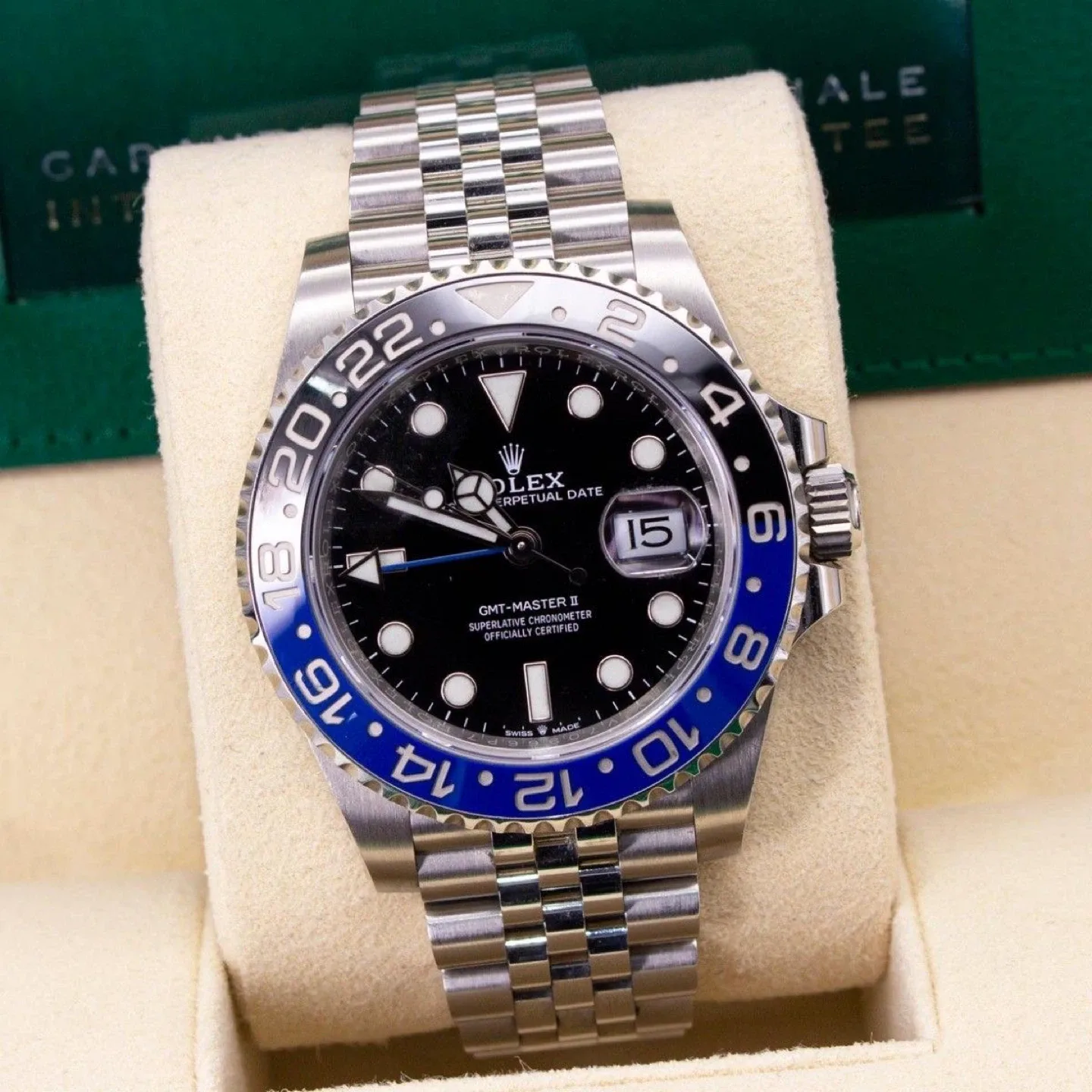 Rolex GMT-Master II "Batgirl" 40mm Jubilee 126710BLNR image indicator(5)