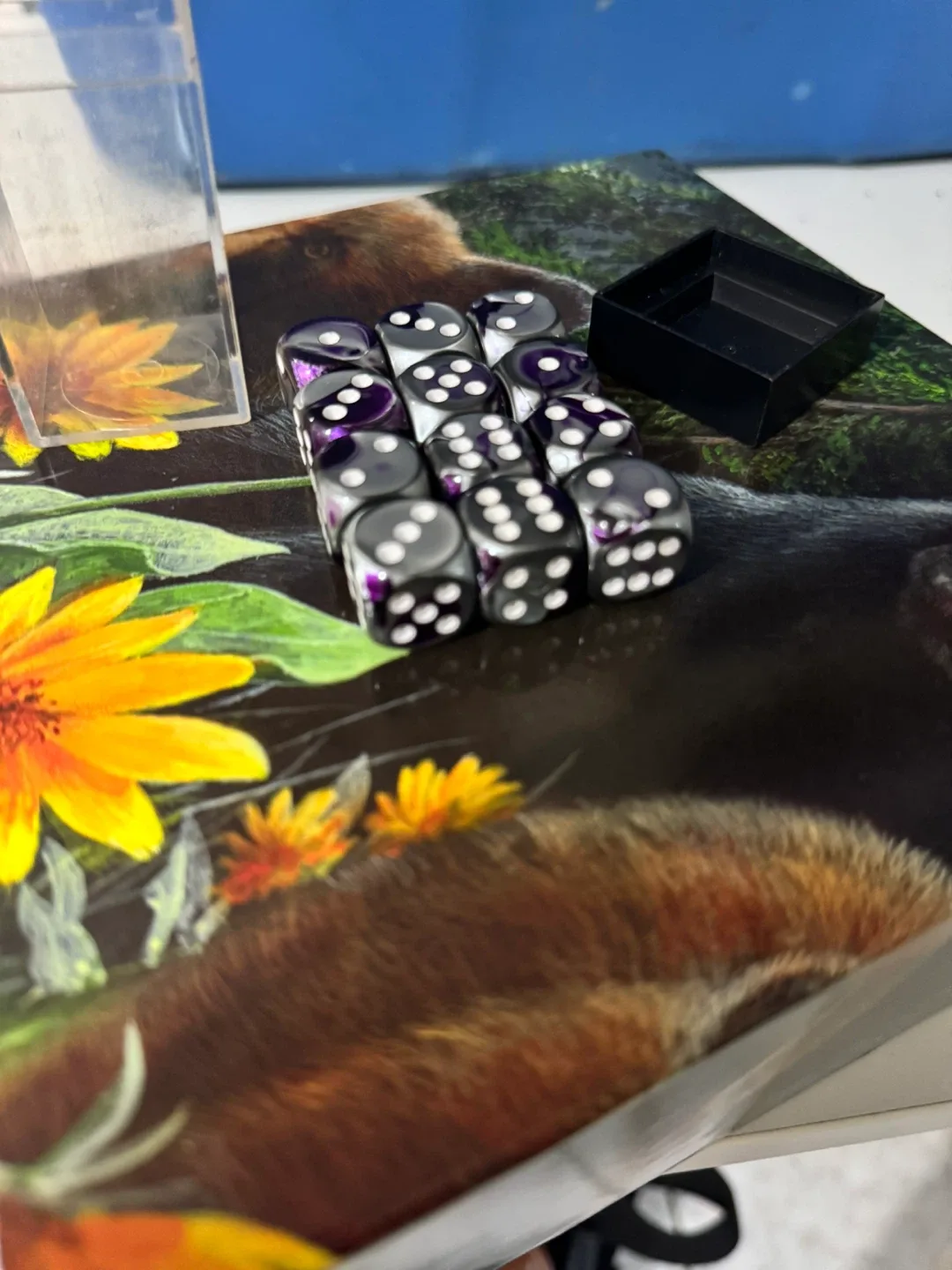 Purple DICE image indicator(2)