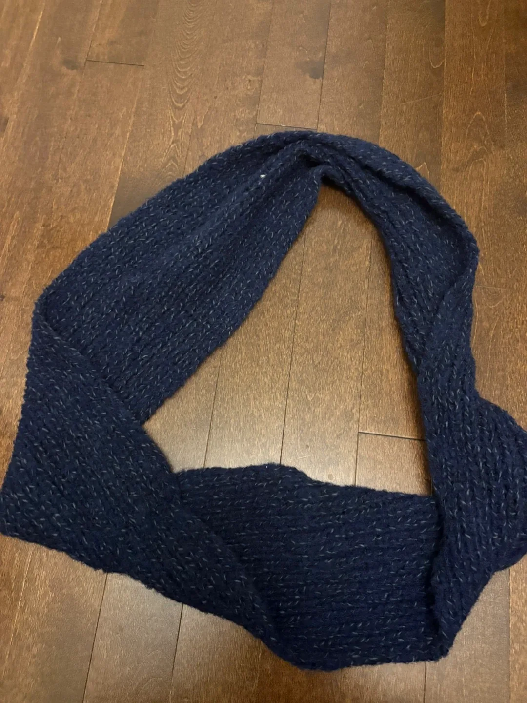 Free Blue Knit Scarf