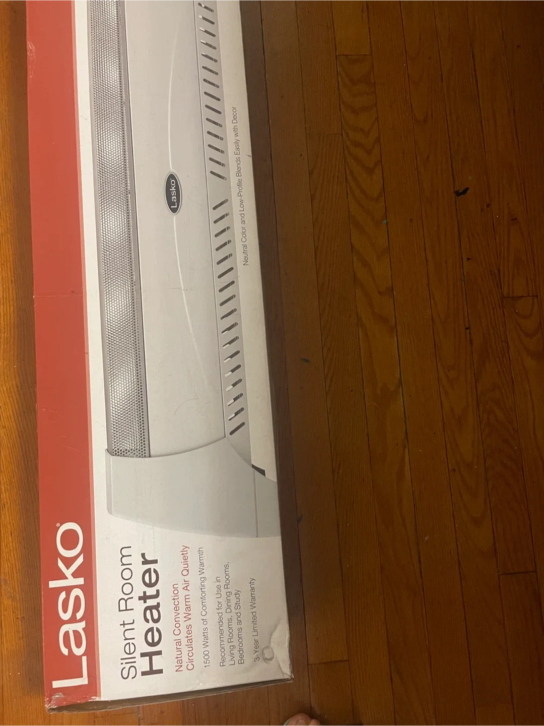 The heater is in excellent condition. image indicator(2)