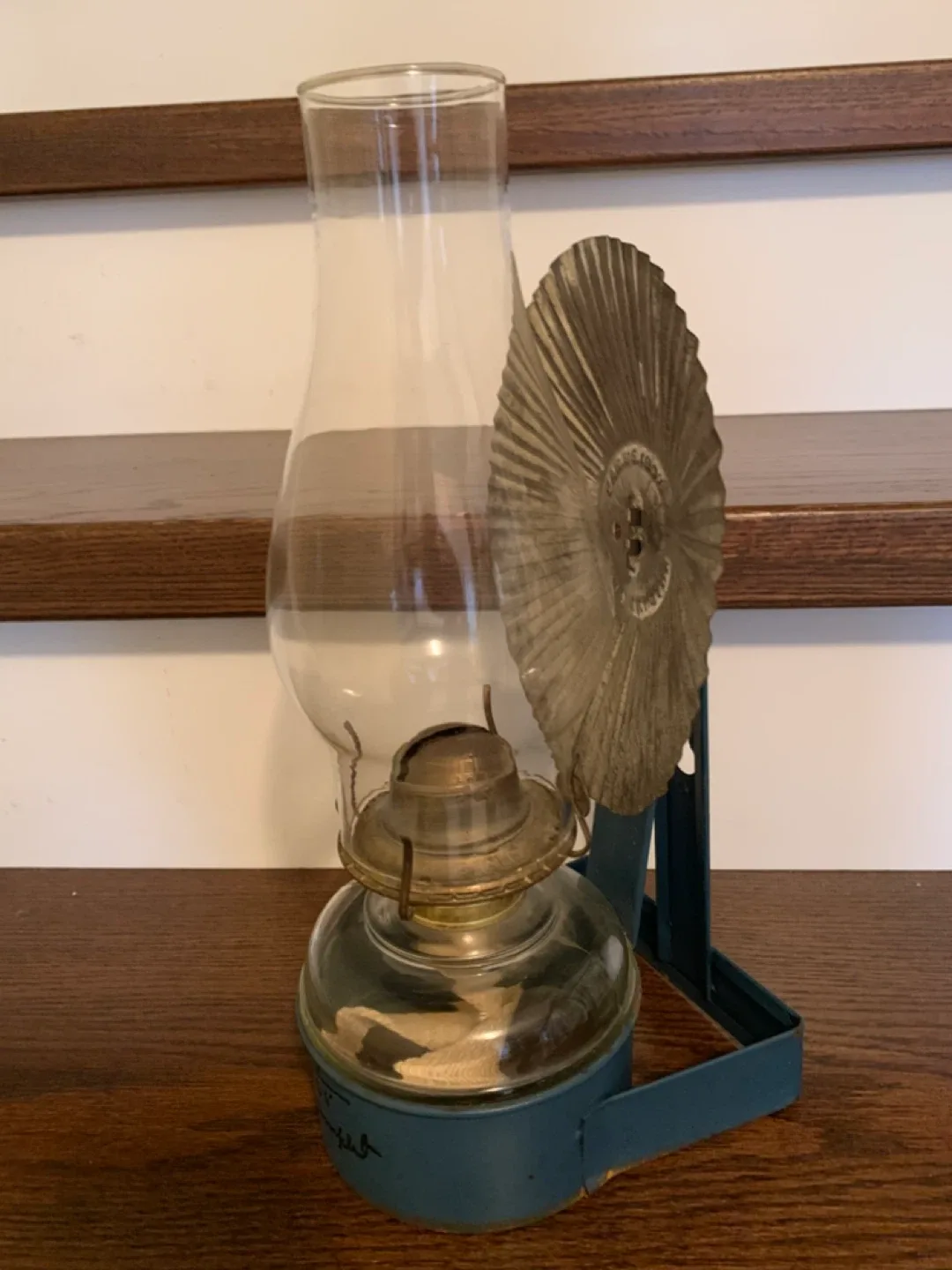 Vintage Eagle Oil Lamp image indicator(6)