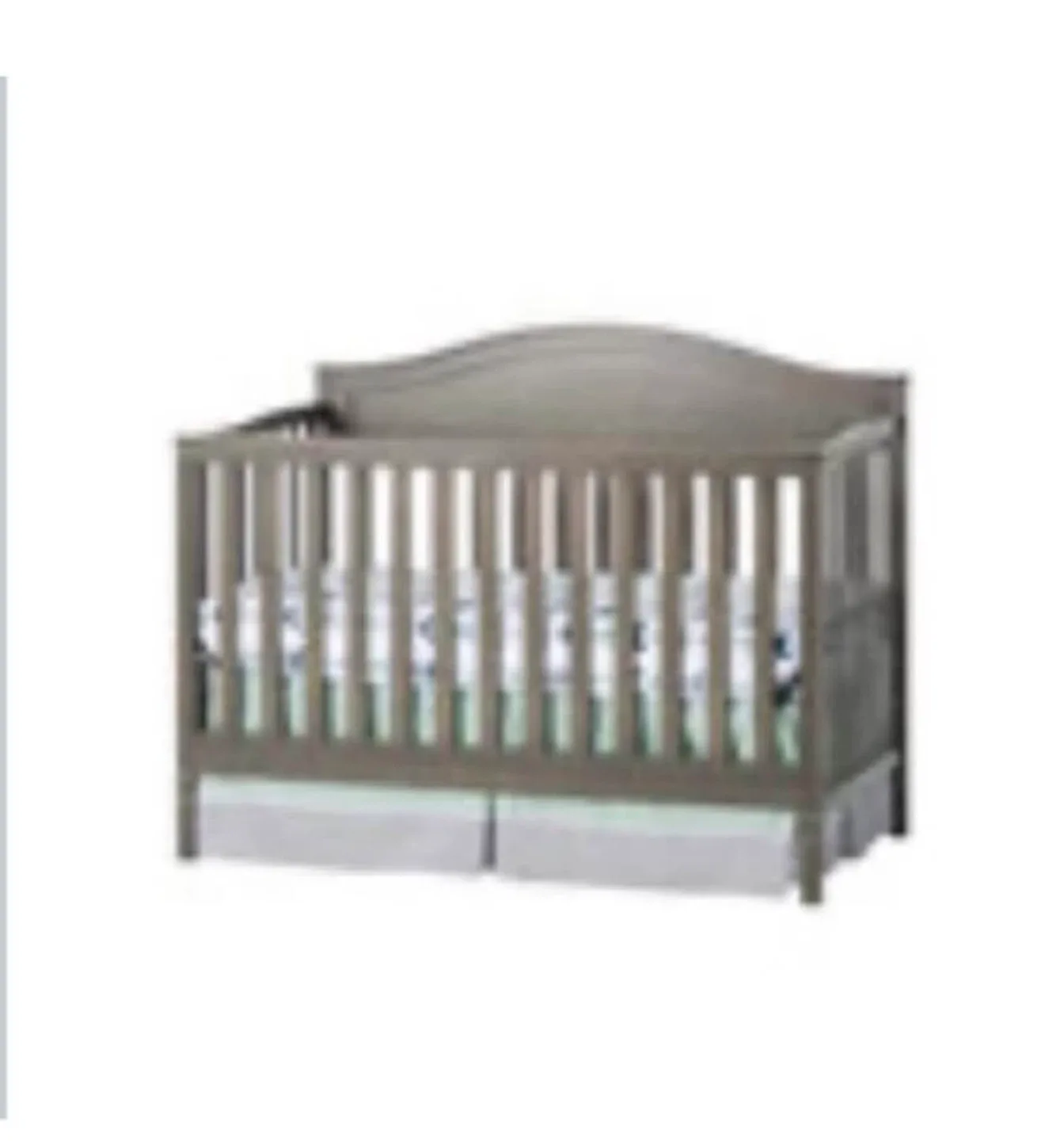Baby Crib - Hardly used (new condition)
