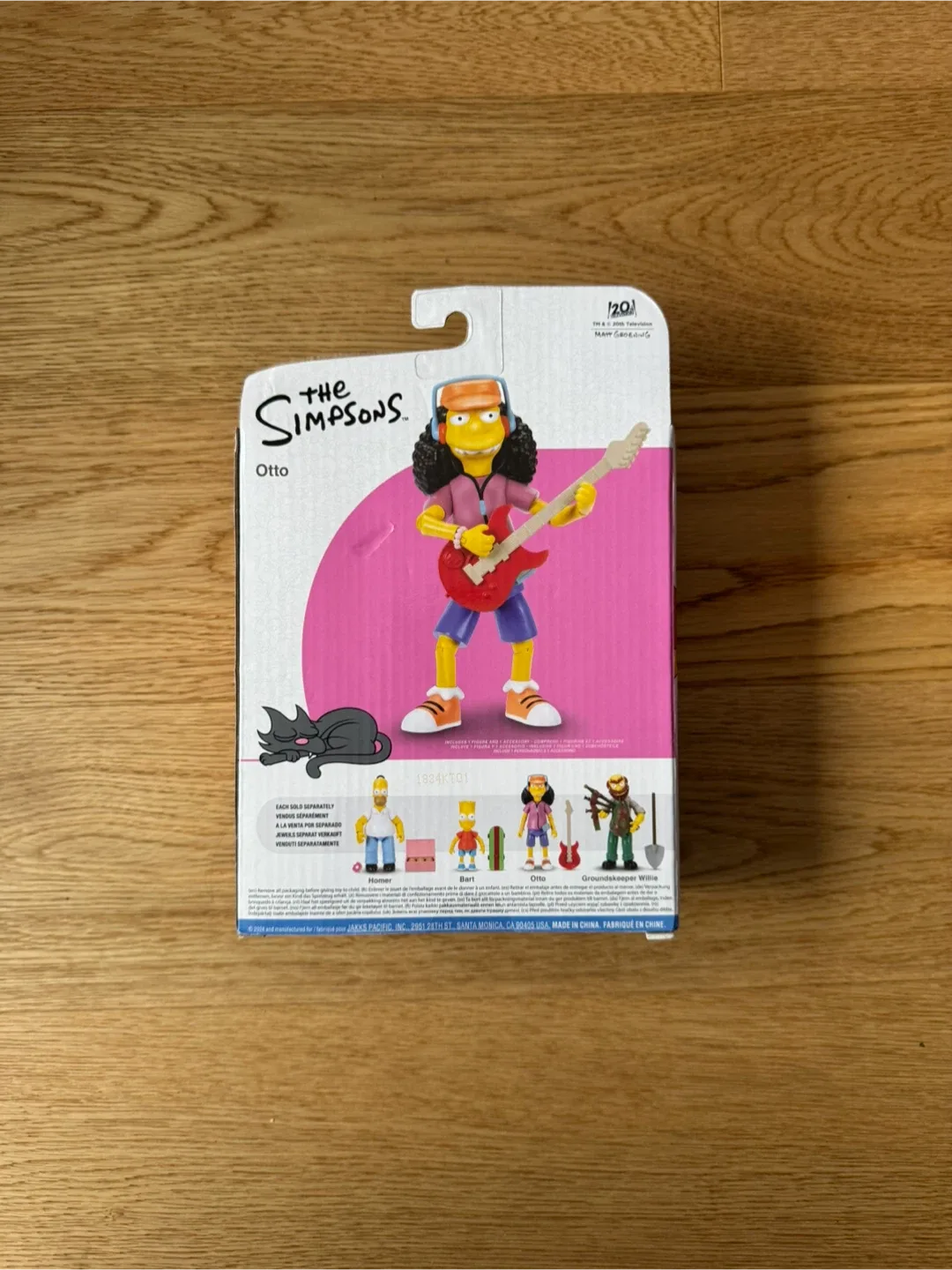 The Simpsons - Otto 5’ with a Guitar Action Figure image indicator(2)