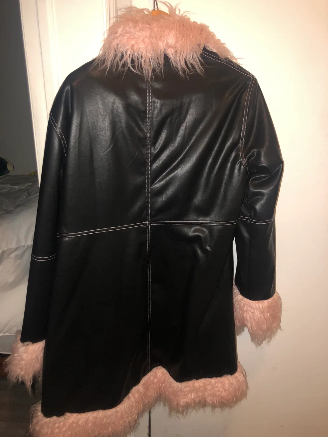 Dolls Kill Current Mood Music Muse Faux Fur Jacket XXL image indicator(2)