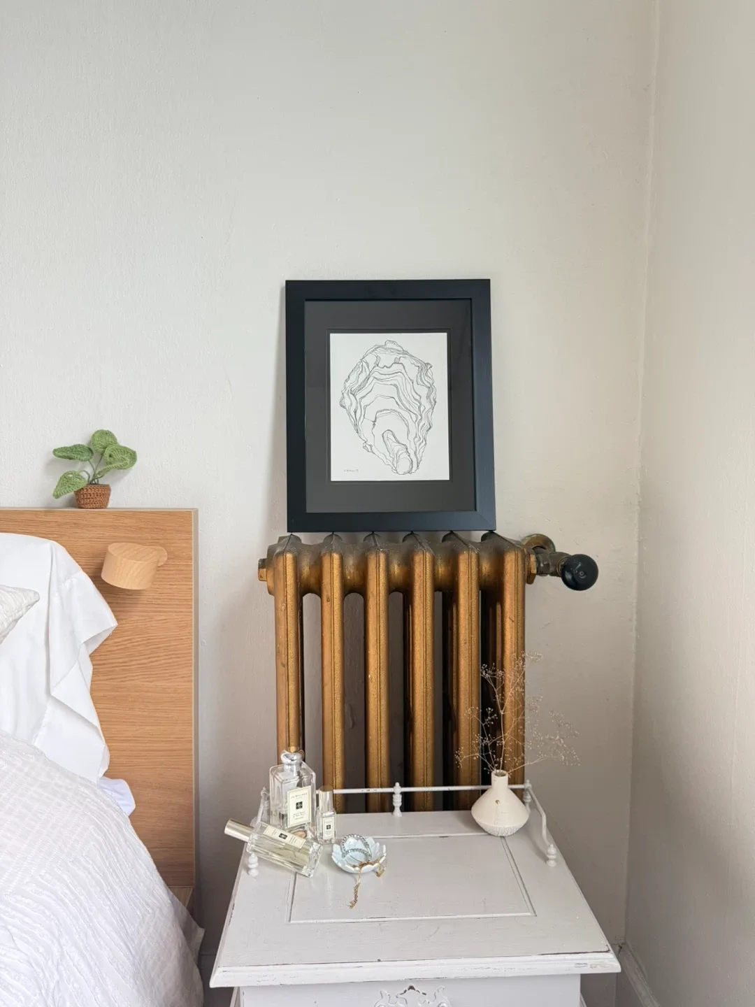 Medium Black Frame w/ Original Ink Drawing image indicator(2)