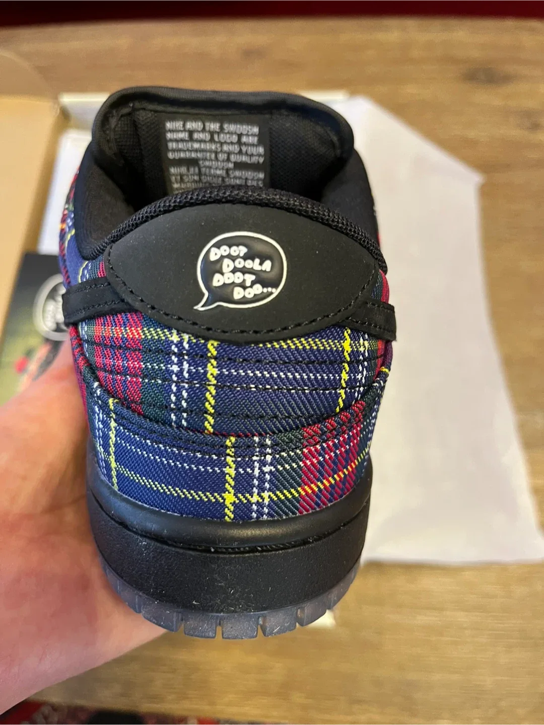 Nike Sb Dunk Low Nardwuar Brandnew Extremely Rare Hand Signed image indicator(5)