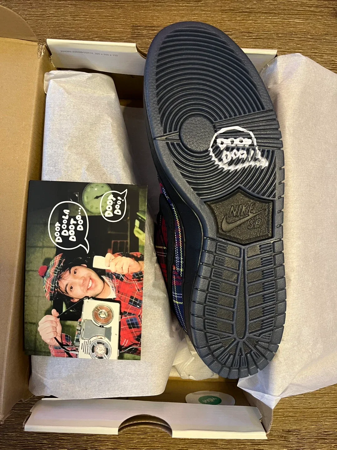 Nike Sb Dunk Low Nardwuar Brandnew Extremely Rare Hand Signed image indicator(6)