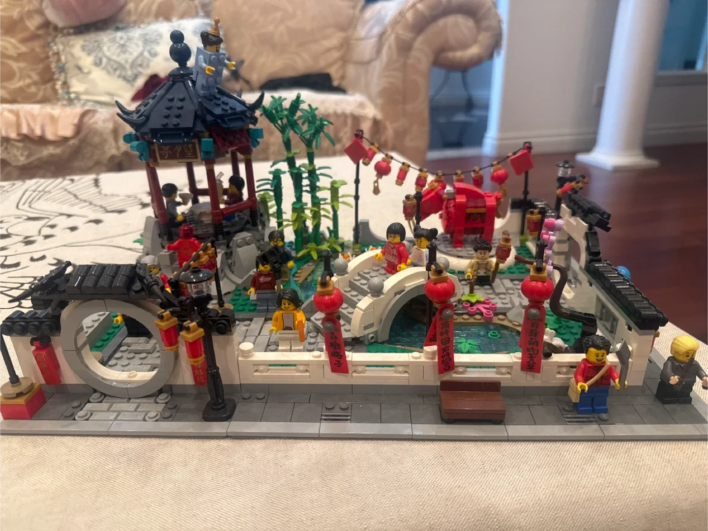 LEGO Chinese New Year Garden at Home 80107